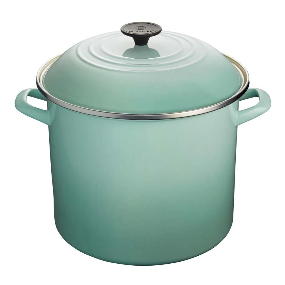 Le Creuset Enameled Cast Iron Stock Pot - 6.75 Qt Dutch Oven for Soups, Stews & Braising | Stovetop & Oven Safe | Kitchen & Cooking Essential
