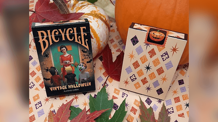 Vintage Halloween Bicycle Playing Cards - Spooky Themed Deck for Magic Tricks, Poker Games & Halloween Party Favors