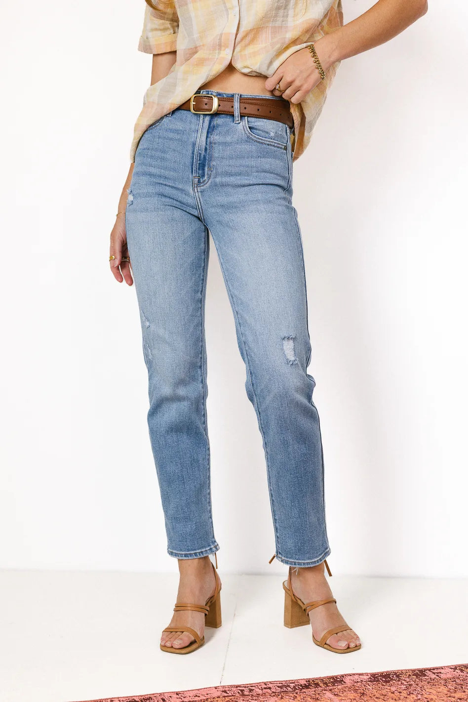 Ellery Women's Light Wash Straight Leg Jeans - Comfortable Denim Pants for Casual Wear & Everyday Outfits