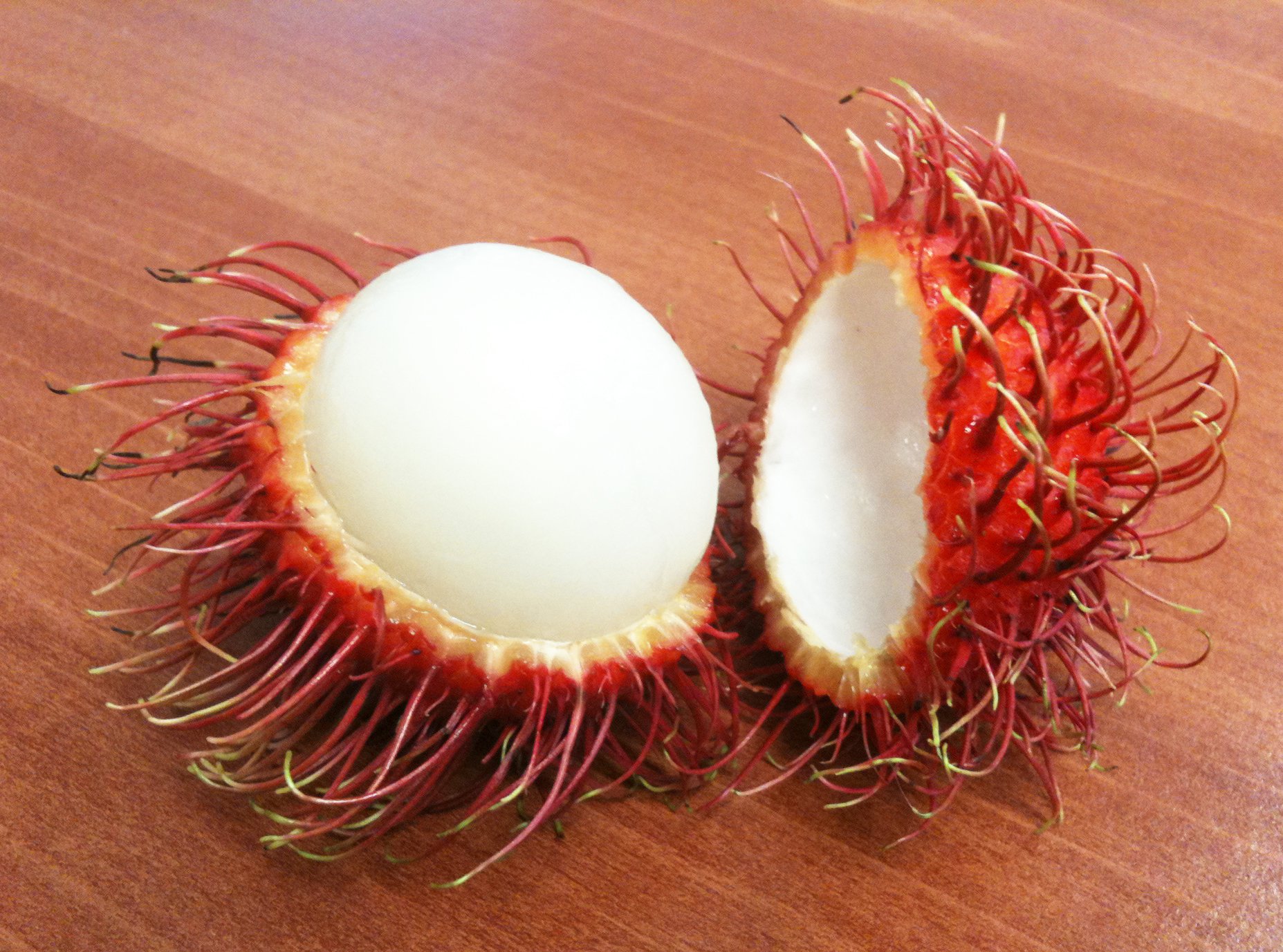 Fresh Rambutan Fruit (5lb) - Exotic Tropical Fruit, Sweet & Juicy, Perfect for Snacking, Smoothies & Fruit Salads