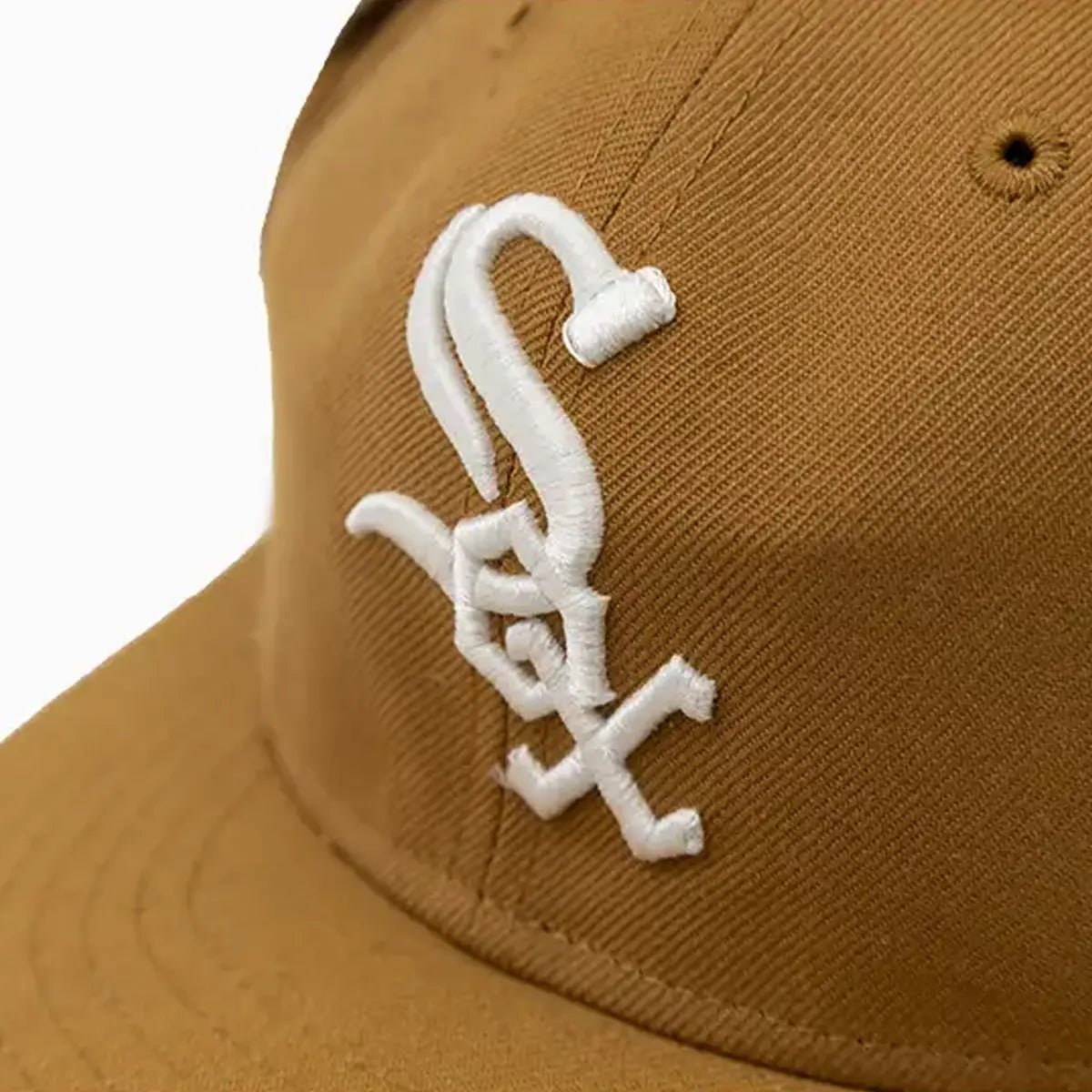 Chicago White Sox MLB 59FIFTY Fitted Hat for Men - Official Licensed Baseball Cap for Sports Fans, Game Day & Streetwear Fashion
