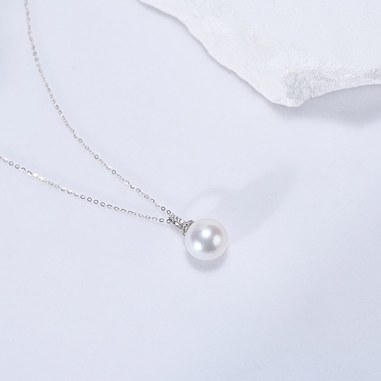 18K Solid Gold Australian White South Sea Pearl Necklace - Elegant Women's Jewelry Gift for Wedding, Anniversary & Special Occasions
