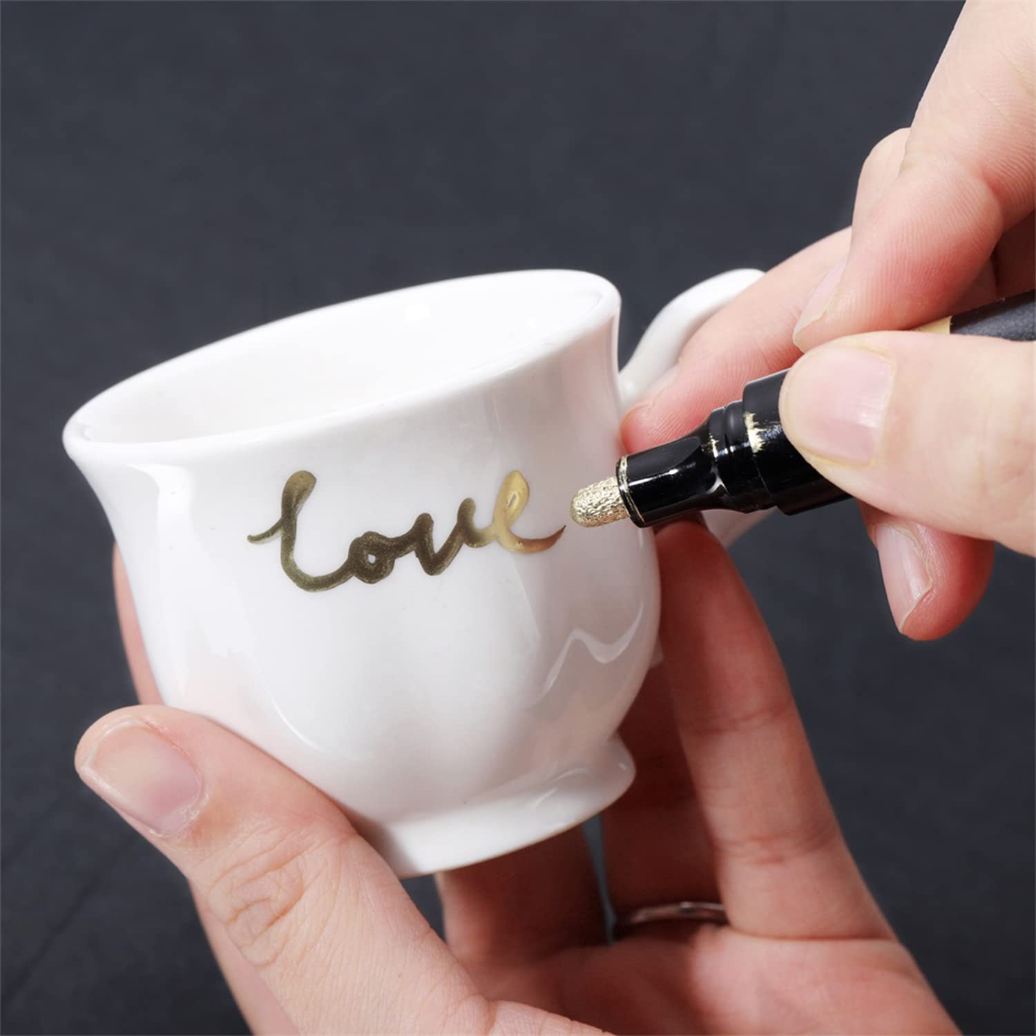 1PCS Silver/Gold/Copper Mirror Chrome Paint Pen - Permanent Metallic Liquid Pen for DIY, Epoxy Resin, Craft Projects - Reflective Finish (1-2mm Tip, Silver) - Perfect for Nail Art, Model Painting & Home Decor