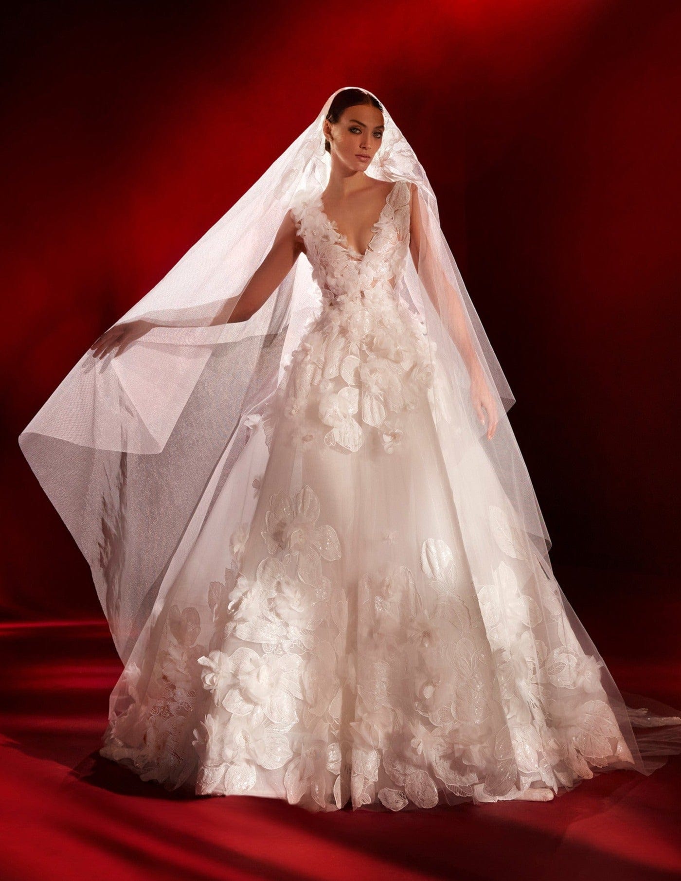 Atelier Pronovias Savoy Wedding Dress - Size 12 | Elegant Lace Bridal Gown for Church Ceremony & Reception