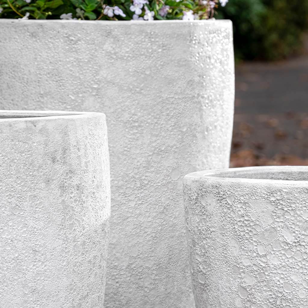 Campania International Trentino White Coral Planter Set of 3 - Elegant Outdoor Garden Planters for Patio, Deck, and Porch Decor