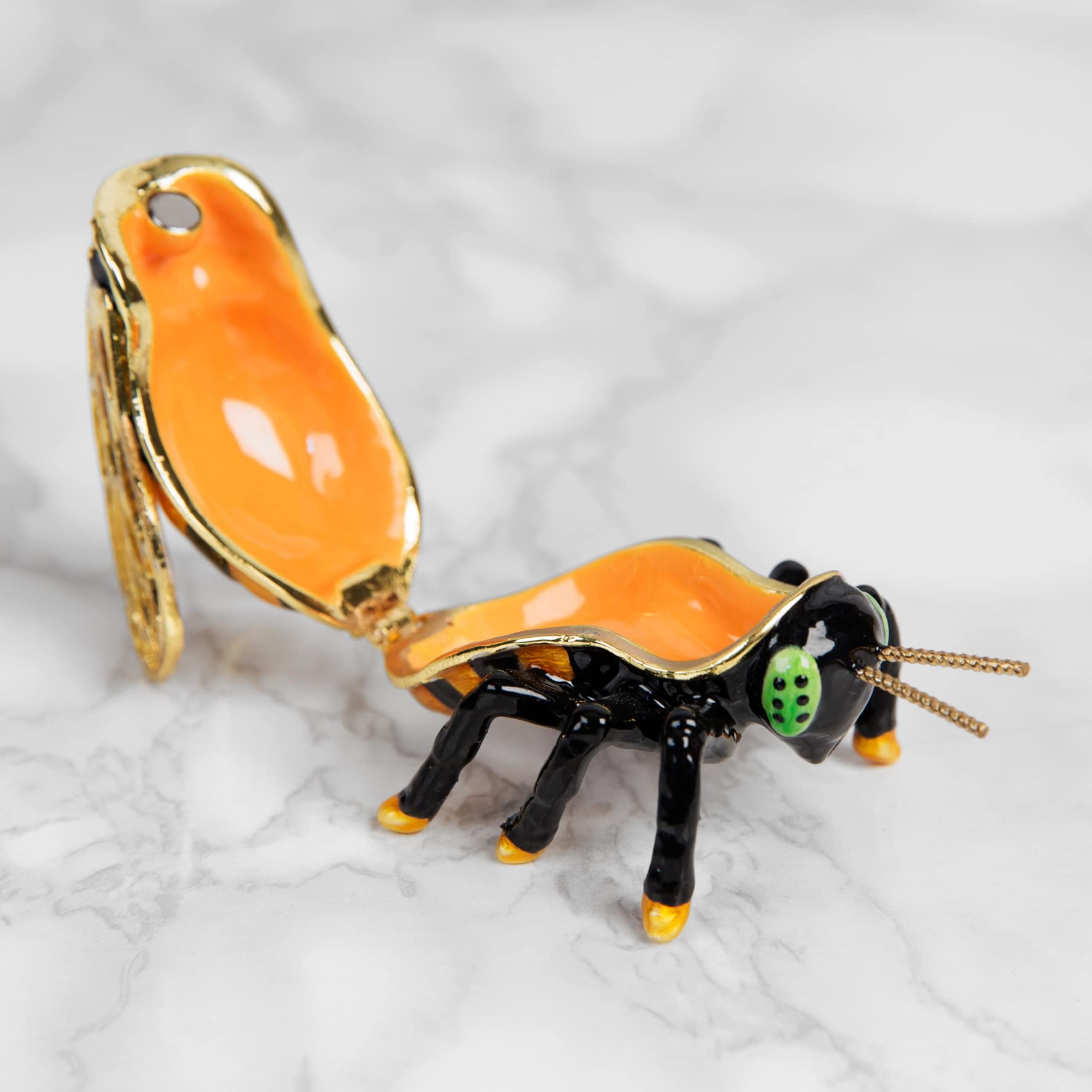 Elegant Bee-Themed Trinket Box for Jewelry & Keepsakes - Perfect for Home Decor, Gift Giving & Organizing Small Treasures