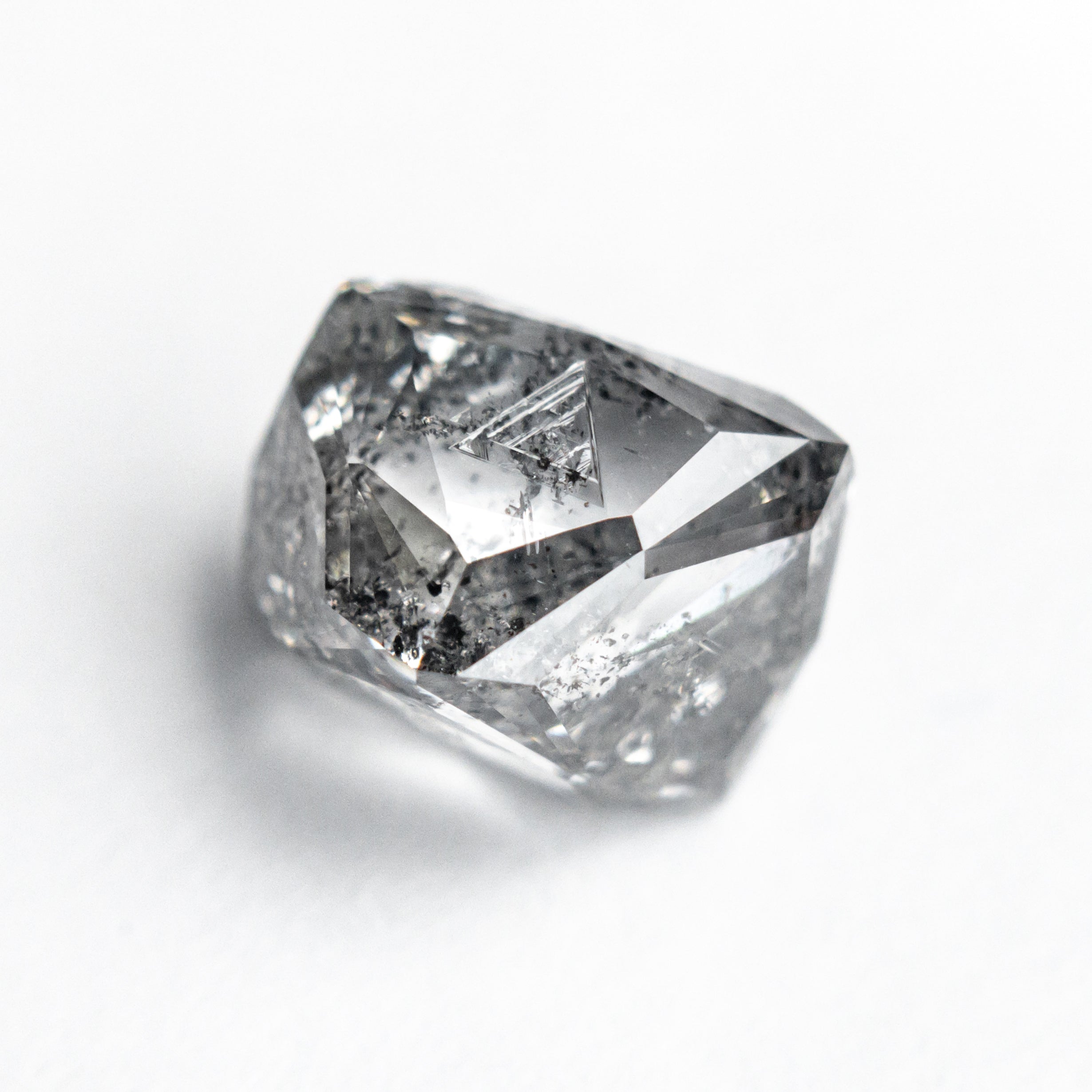 3.89ct Natural Octahedron Cut Loose Gemstone 8.91x8.61x6.82mm for Jewelry Making & Collection - Perfect for Engagement Rings, Necklaces & DIY Craft Projects
