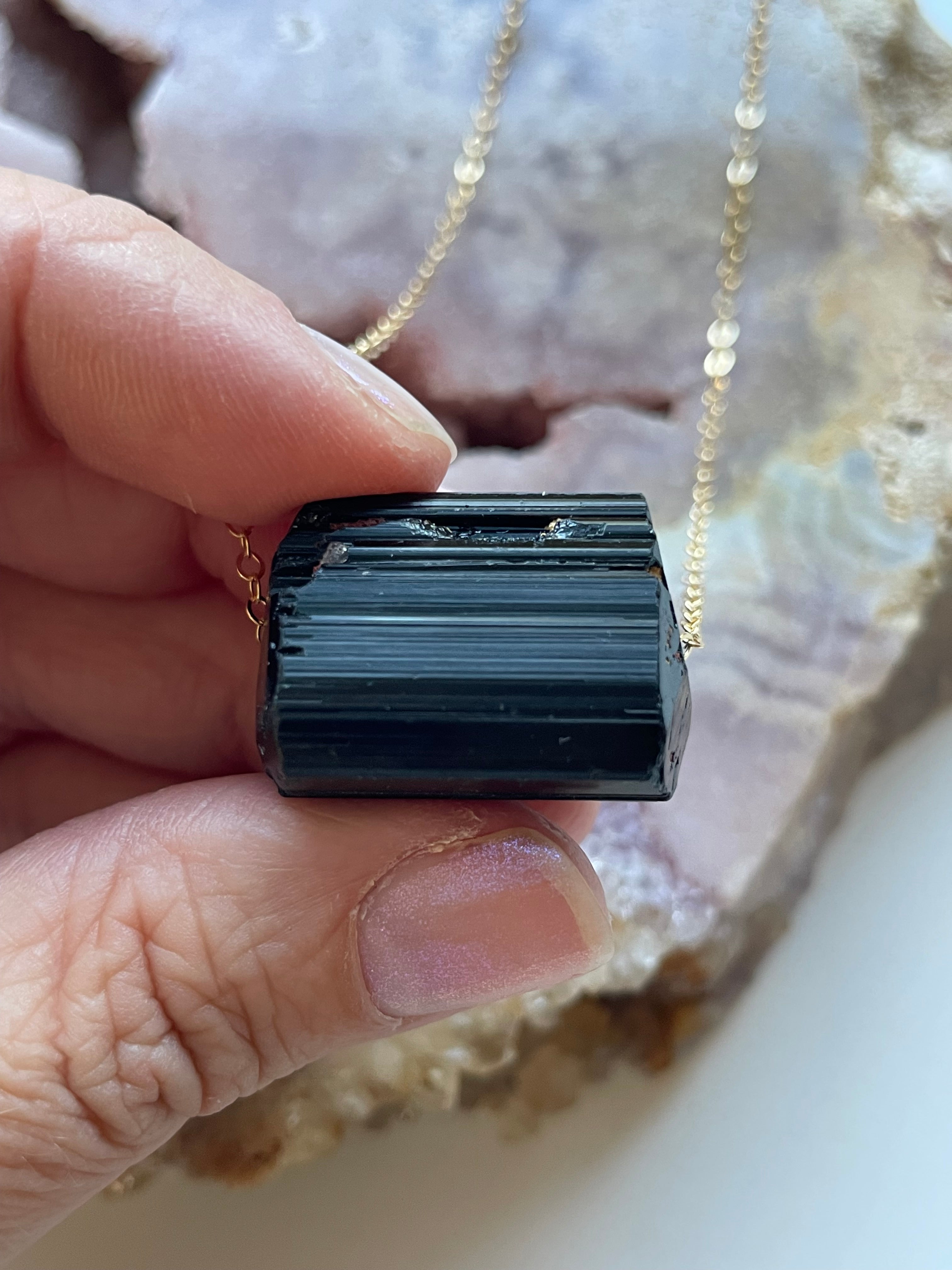Chunky Black Tourmaline Necklace for Women - Natural Stone Jewelry for Protection & Healing - Perfect for Meditation, Yoga & Spiritual Gifts