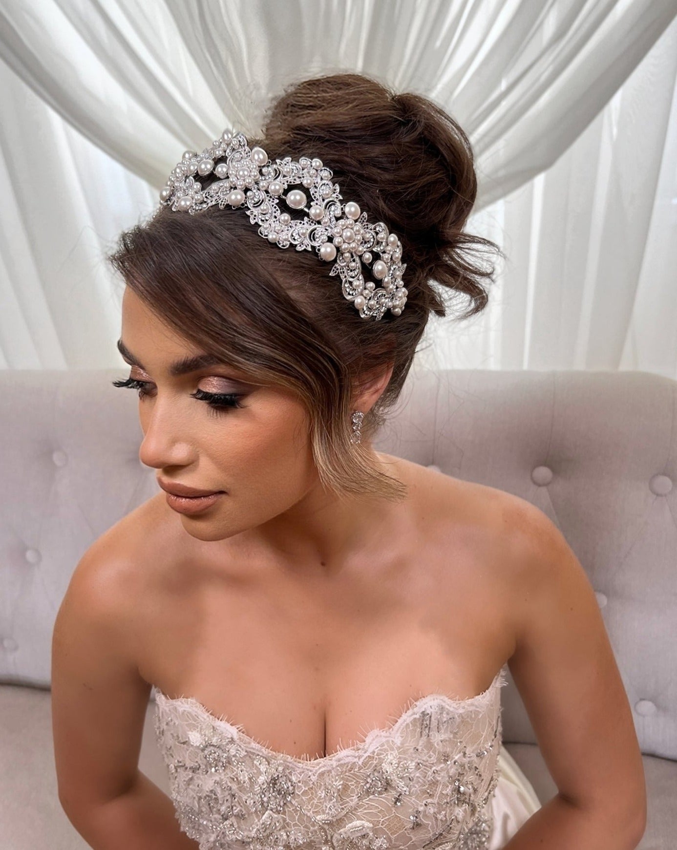 Glamorous Pearl and Crystal Headband - Elegant Bridal Hair Accessory for Weddings, Prom, and Special Occasions | Style No. 392591