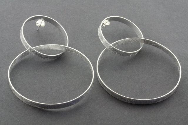 Large Interlinked Hoop Earrings for Women - Trendy Gold & Silver Statement Jewelry - Perfect for Parties, Weddings & Everyday Wear