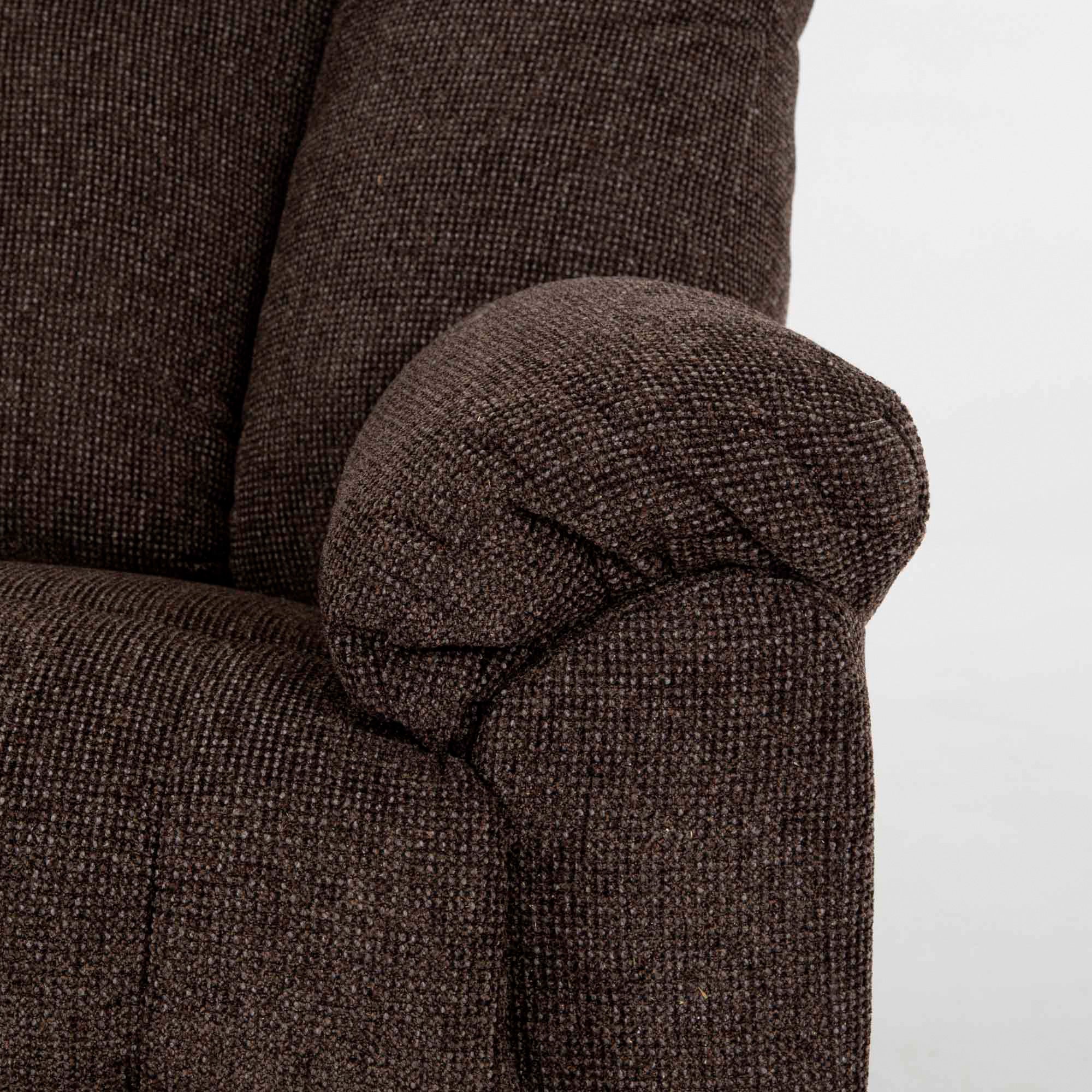 Paddington Power Rocker Recliner Chair - Comfortable Electric Lift Recliner with Massage & Heat - Perfect for Living Room, Home Theater & Elderly Relaxation