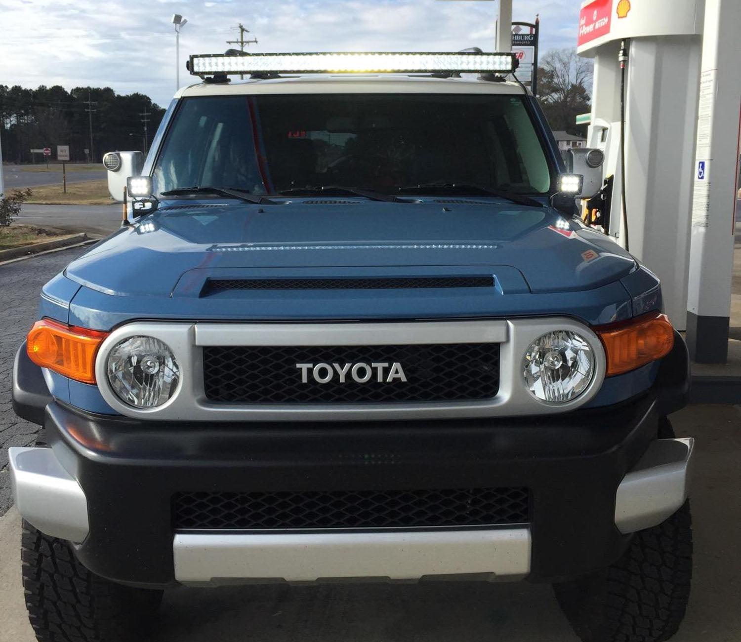 48W CREE LED Light Pods with Front Cowl Mounting Brackets for 2007-2014 Toyota FJ Cruiser - Off-Road Lighting, Fog Lights, Ditch Lights for Adventure & Night Driving