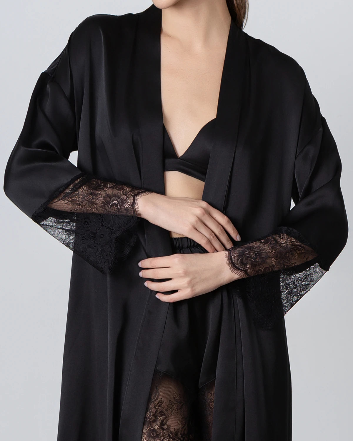 Elegant Full Length Lace Silk Robe for Women - Luxury Bridal Nightgown, Wedding Lingerie & Boudoir Photo Shoot Dress - Perfect for Honeymoon, Anniversary Gift & Special Occasions