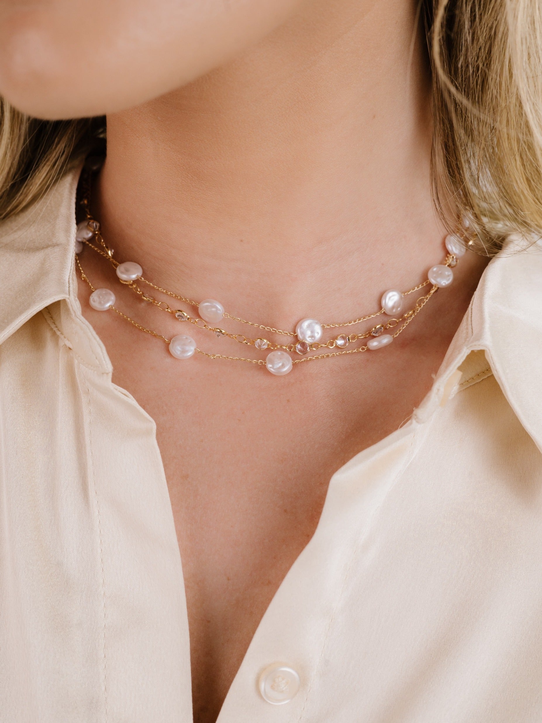 Elegant Dressed in Pearls Layered Necklace for Women | Vintage Pearl Choker & Pendant Necklace | Perfect for Weddings, Parties & Special Occasions