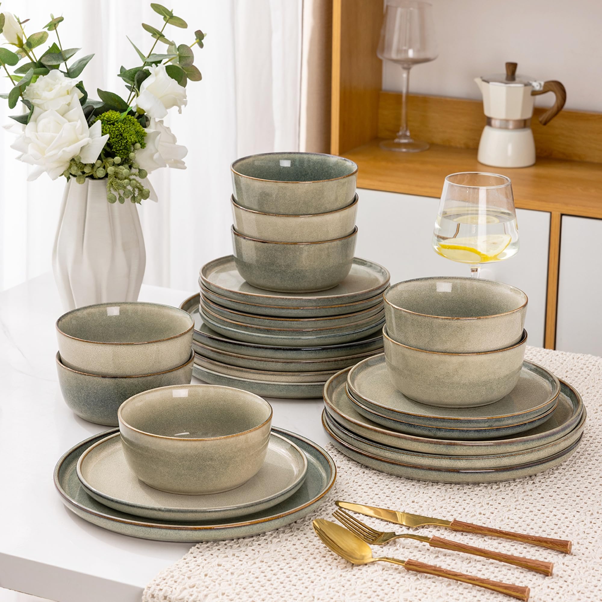 AmorArc 18-Piece Stoneware Dinnerware Set - Round Reactive Glaze Ceramic Plates & Bowls, Chip & Crack Resistant, Dishwasher & Microwave Safe - Service for 6 | Perfect for Family Dinners, Entertaining Guests & Everyday Use