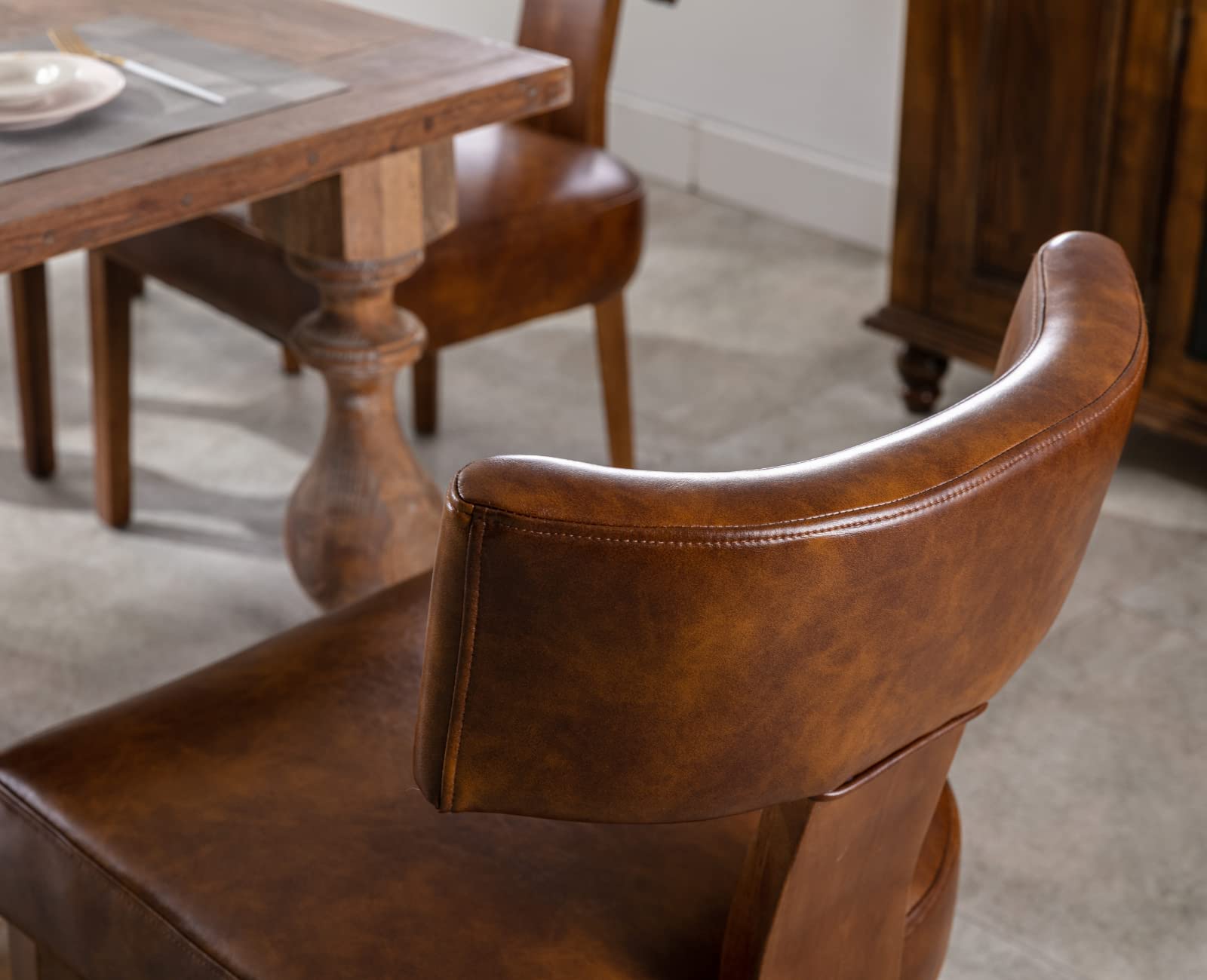 EALSON Mid Century Modern Dining Chairs Set of 2 - Brown Leather Upholstered Kitchen Chairs with Sturdy Wood Legs & Curved Back - Farmhouse Style Accent Chairs for Dining Room, Living Room & Kitchen | Perfect for Home Decor, Family Gatherings & Dinner Parties