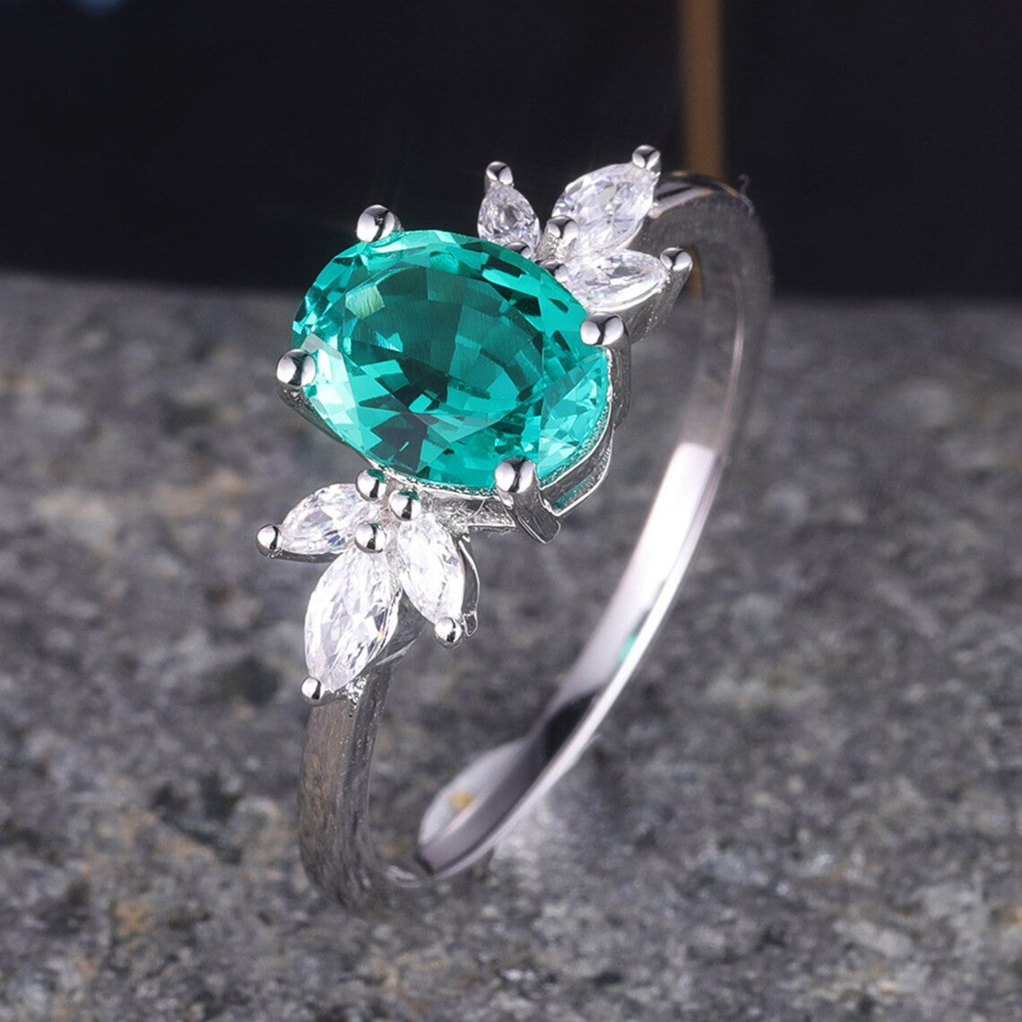 Oval Cut Emerald Moissanite Engagement Ring with Cluster Diamonds - Perfect for Wedding Proposals & Anniversary Gifts