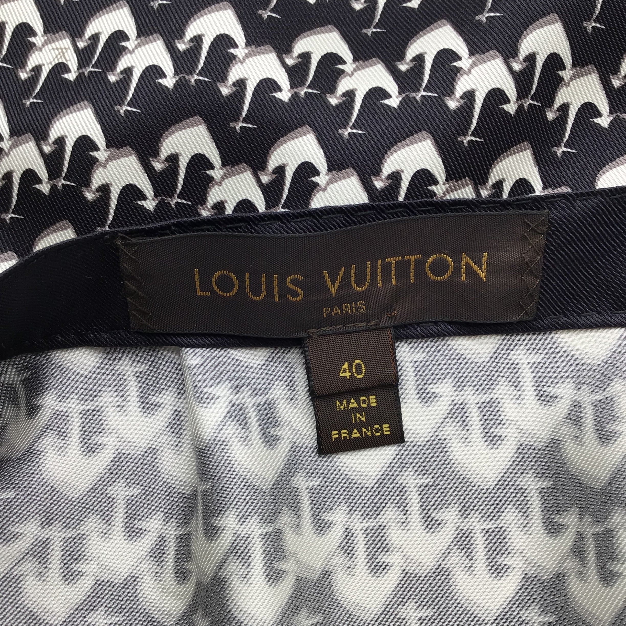 Louis Vuitton Black & White Anchor Print Silk Skirt for Women | Luxury Designer Midi Skirt | Perfect for Summer Outfits, Beach Vacations & Yacht Parties
