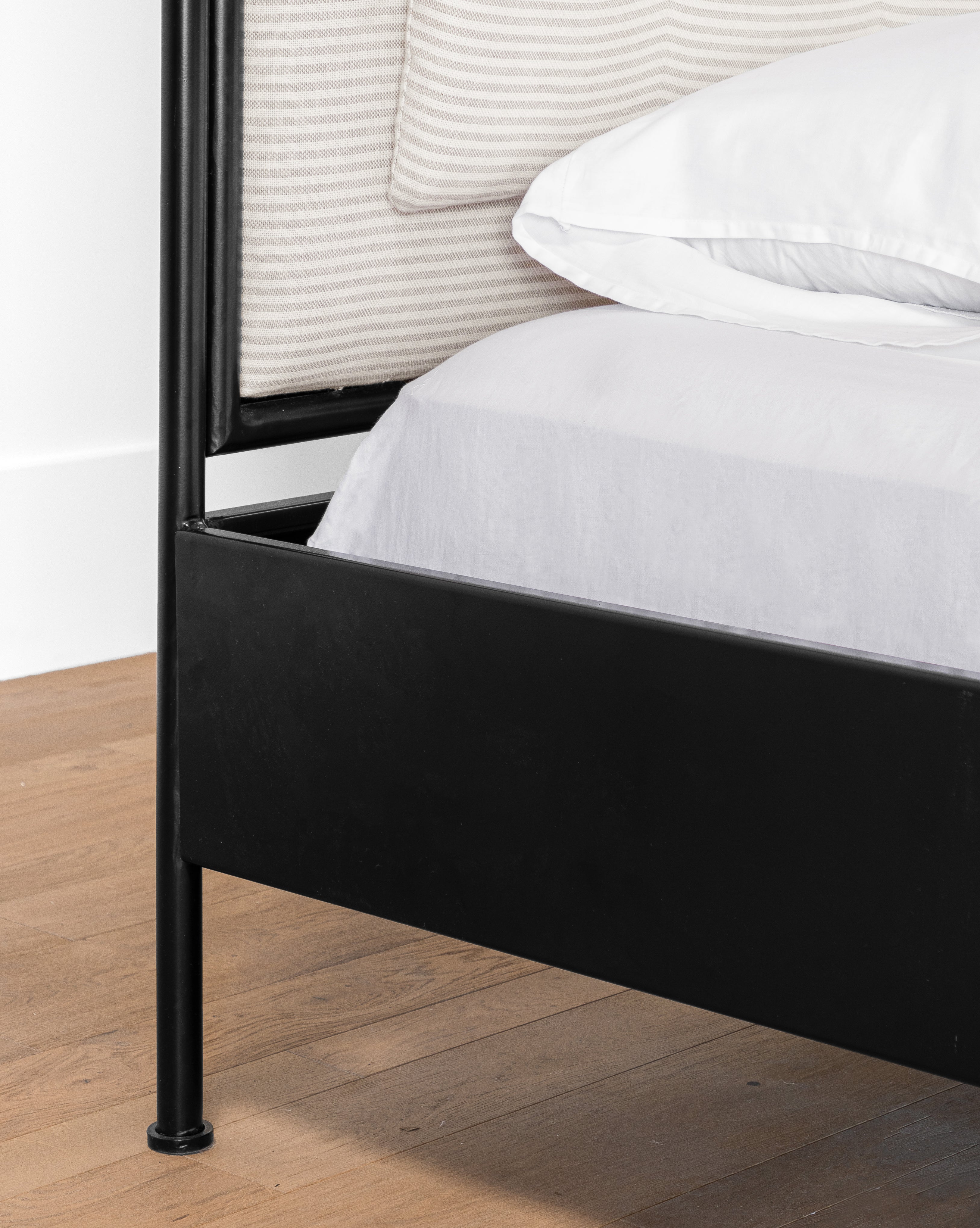 Sutherland Twin Bed Frame - Sturdy Wooden Platform Bed with Headboard - Perfect for Kids, Teens & Guest Rooms - Ideal for Small Spaces & Dorm Rooms