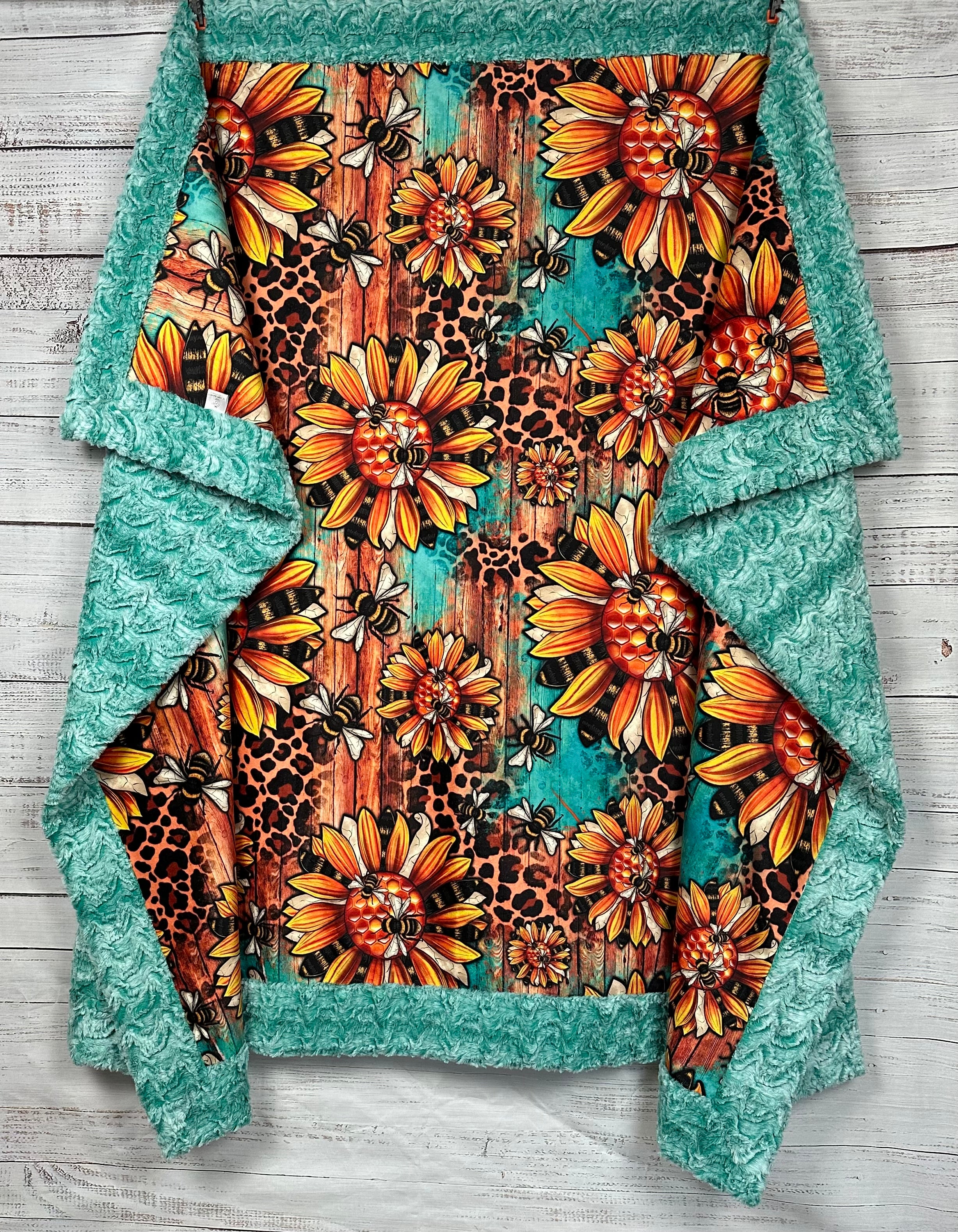 Premium Western Sunflower Bumble Bees Design on Seafoam Green Luxe Large Minky Blanket 55x79 Inches - Soft Cozy Throw for Bedroom, Couch & Outdoor Picnics