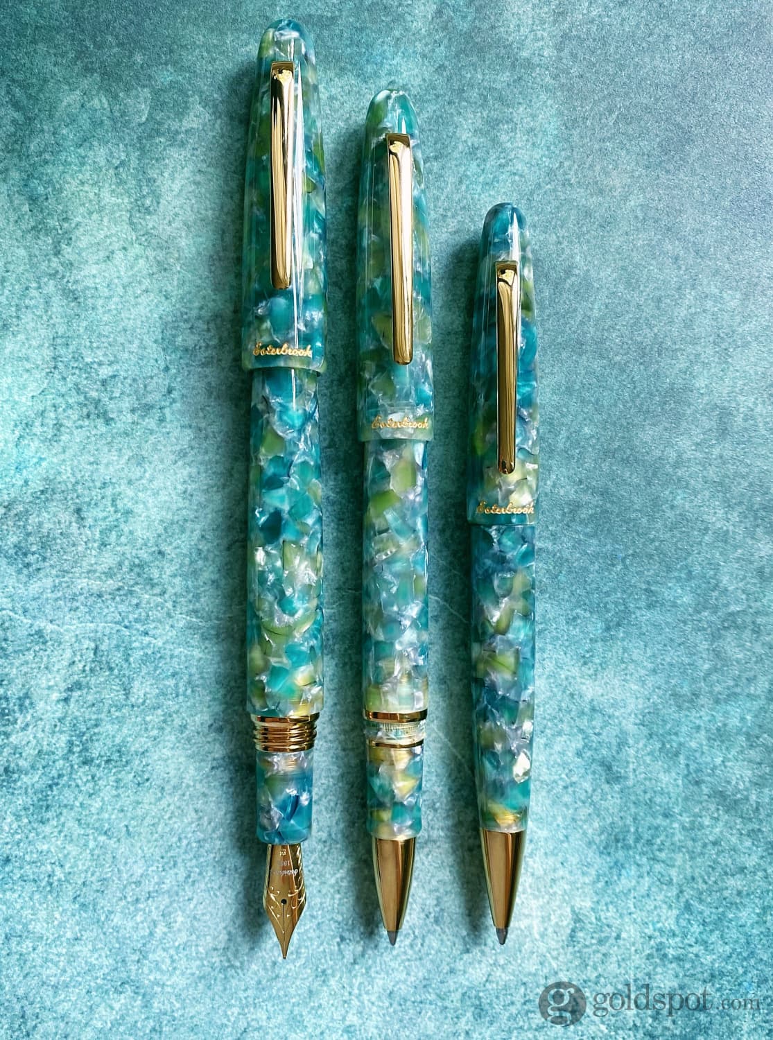 Esterbrook Estie Oversize Fountain Pen - Premium Sea Glass Color, Smooth Writing Nib, Luxury Fountain Pen for Calligraphy, Journaling & Gift Giving