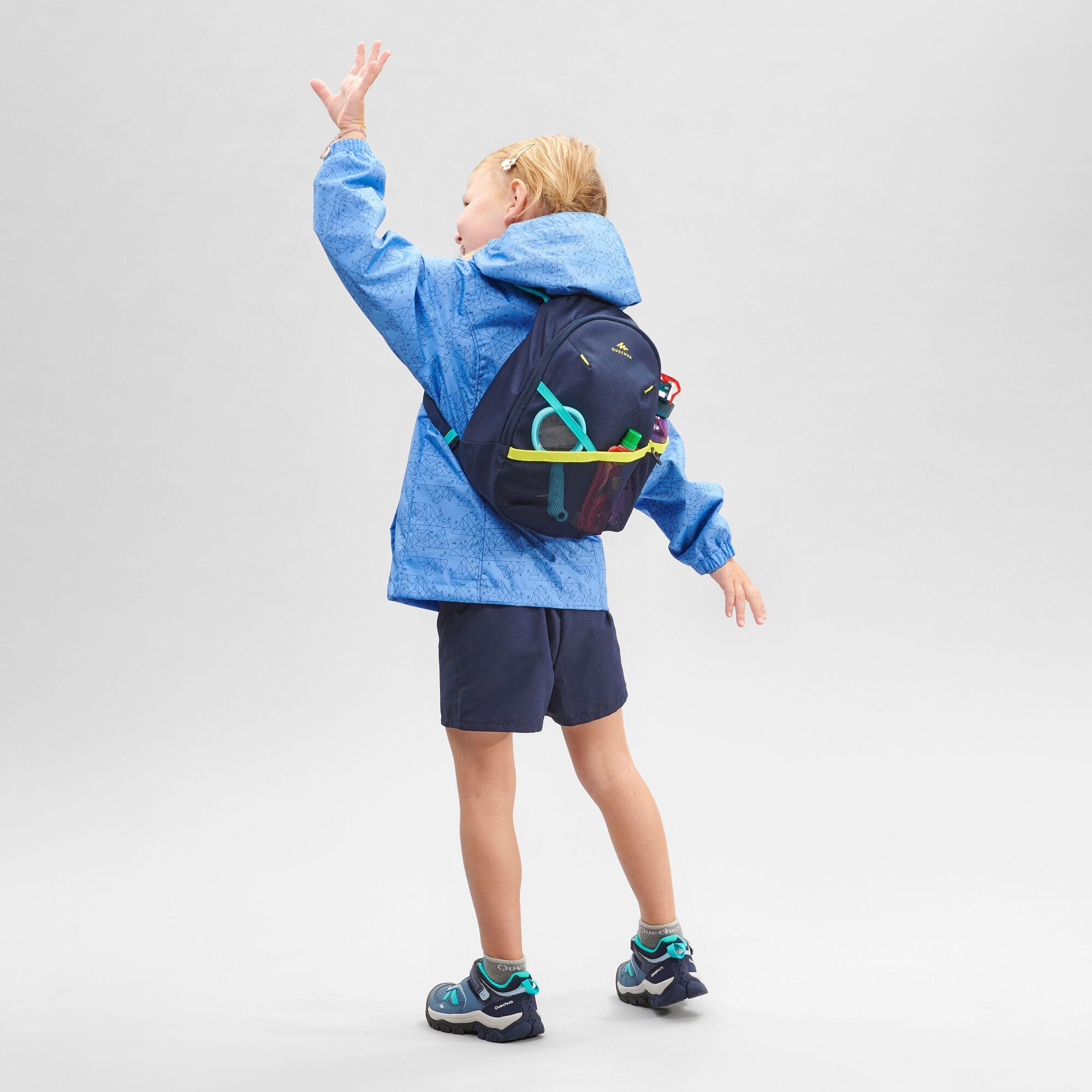 Quechua MH100 5L Kids Hiking Backpack - Lightweight Outdoor Daypack for Boys & Girls - Perfect for School, Camping & Adventure Travel