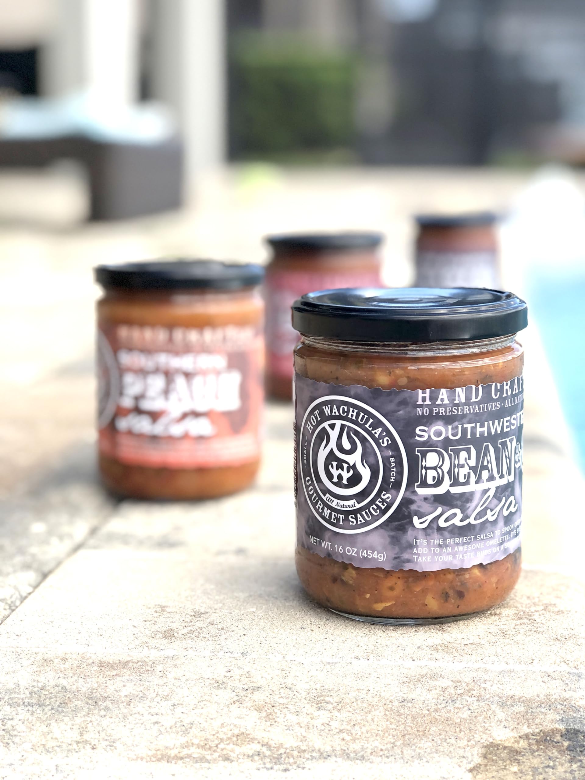 Hot Wachula’s Fire Roasted Garlic Salsa - Medium Spicy, Handcrafted Small Batch Salsa with Fresh All-Natural Ingredients | Gluten Free, Low Sodium | Perfect for Chips, Tacos, Nachos & BBQs