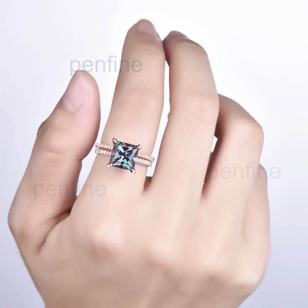 Princess Cut Alexandrite Diamond Engagement Ring Set with Claw Prong Setting - 2 Piece Bridal Jewelry Set for Proposals, Weddings & Anniversaries