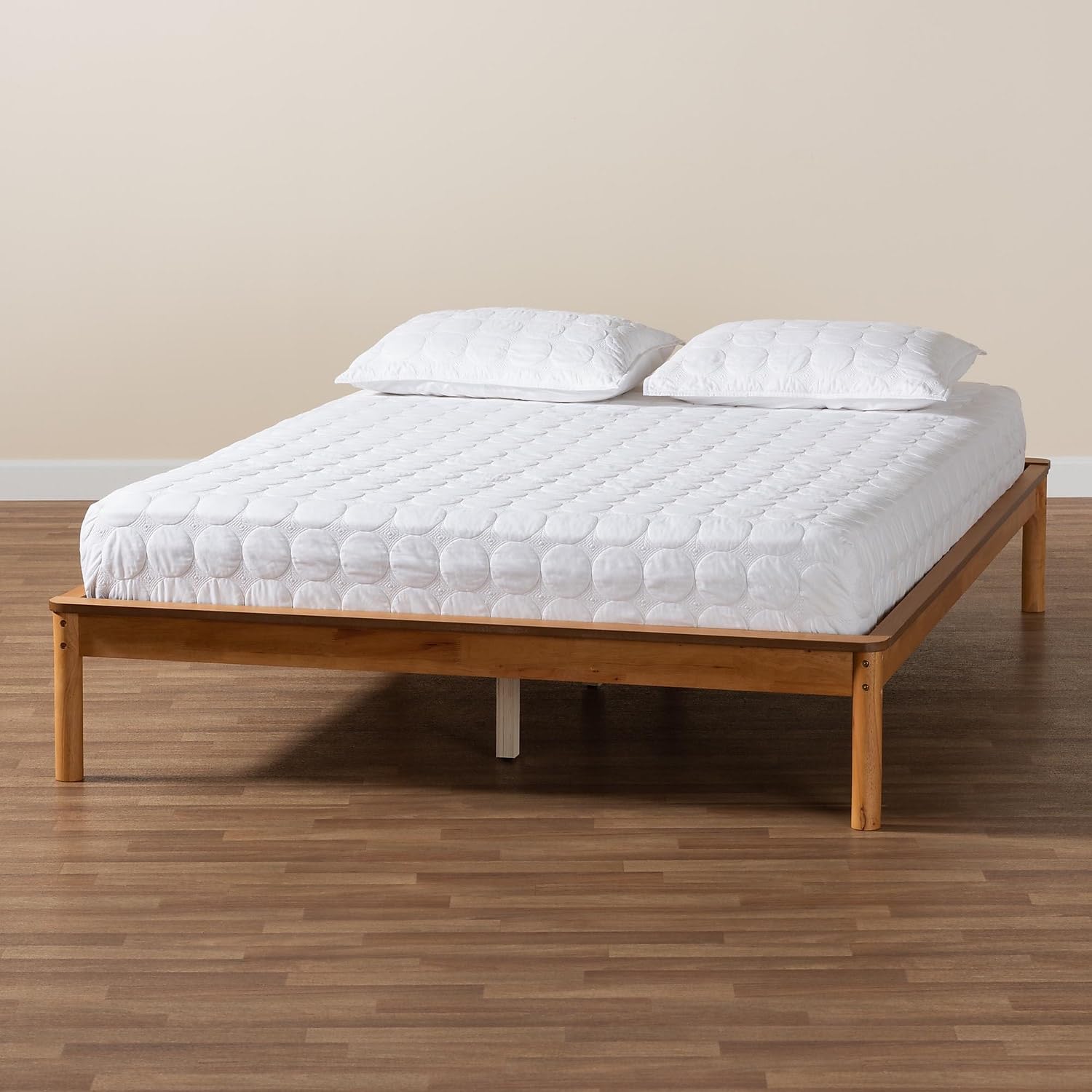 Baxton Studio Efren Queen Bed Frame in Honey Oak - Solid Wood Platform Bed with Headboard - Perfect for Modern Bedrooms & Guest Rooms (236-12785-HiT)