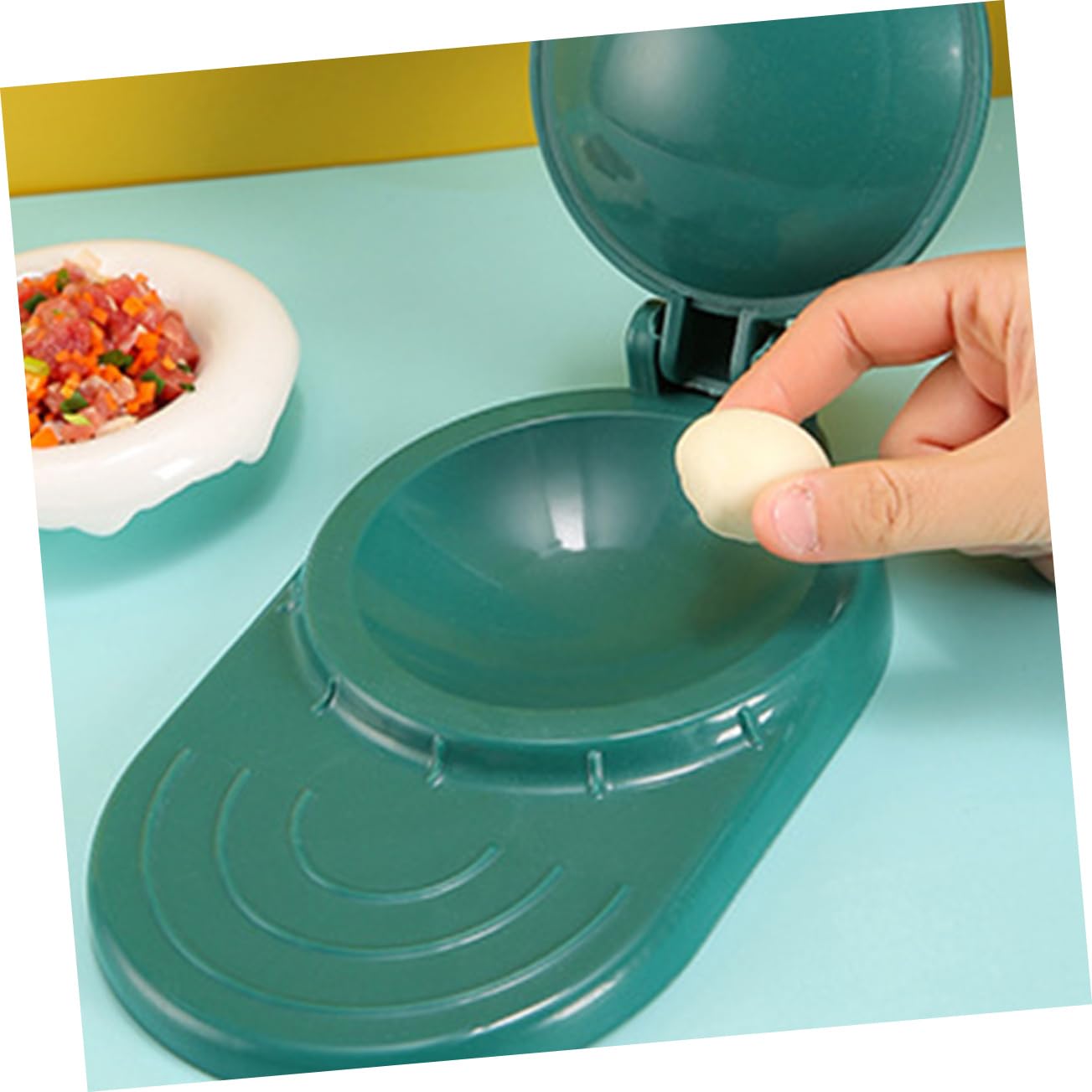 Premium Hemoton Tortilla Press & Dumpling Wrapper Maker - Heavy Duty Cast Iron Dough Press for Homemade Tortillas, Dumplings, Empanadas & More - Perfect Kitchen Gadget for Mexican, Asian & Latin Cuisine