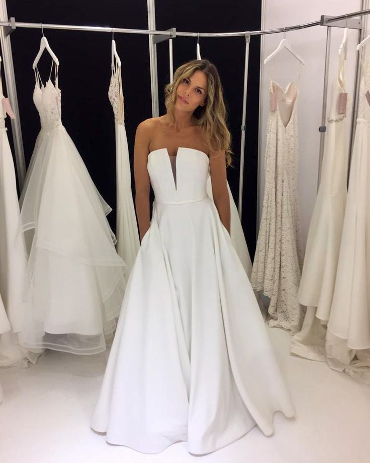 Paloma Blanca 4888 Wedding Gown - Elegant Lace Bridal Dress for Bride - Perfect for Church Ceremony & Beach Weddings