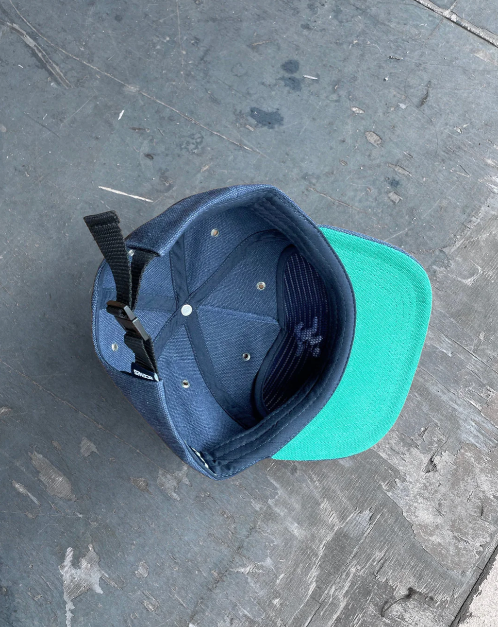 Scenes NY Canvas Sideline Hat - Adjustable Unisex Baseball Cap for Men & Women - Perfect for Outdoor Sports, Casual Wear & Sun Protection