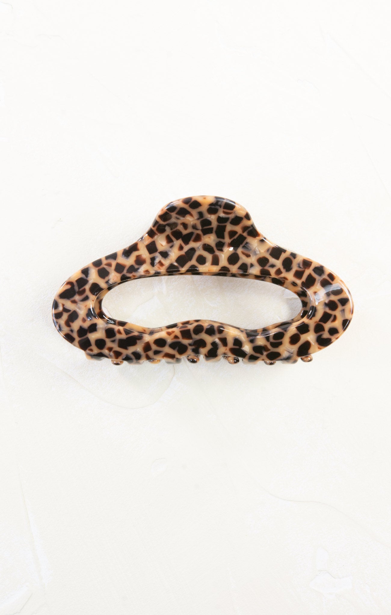 Leopard Print Hair Claw Clip - Large Hair Claw for Women, Non-Slip Hair Clips for Thick Hair, Fashion Hair Accessories for Ponytail, Bun & Updos - Perfect for Work, Party & Everyday Use