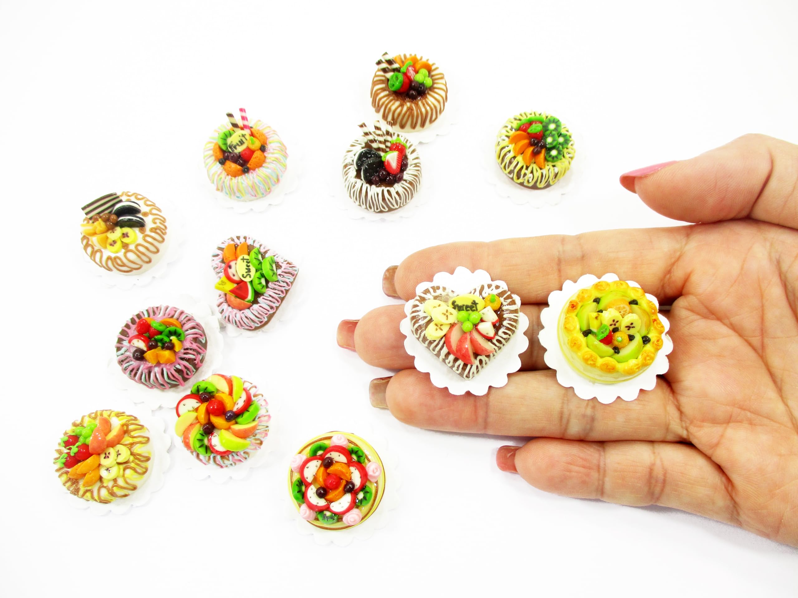 12-Piece Miniature Fruit Cake Set for Dollhouse - 2cm Tiny Bakery Food - Perfect for Doll Accessories, DIY Crafts & Miniature Scenes