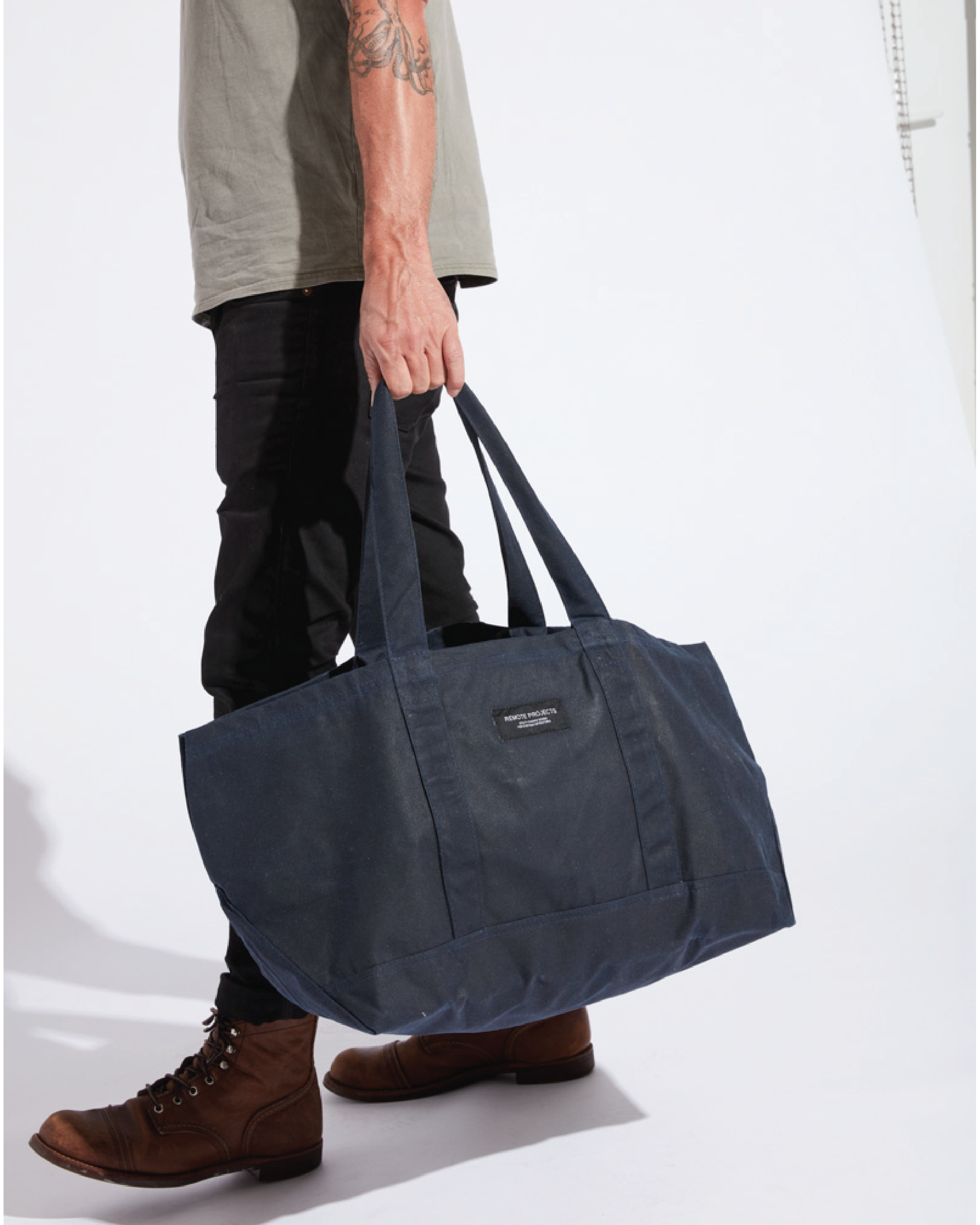 Premium Utility Bag in Midnight Black - Durable & Versatile Storage for Camping, Travel, and Everyday Use