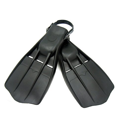 **Spartan Old School Rubber Scuba Fins for Diving & Snorkeling - Comfortable & Durable Swim Fins for Ocean, Pool & Beach Adventures**