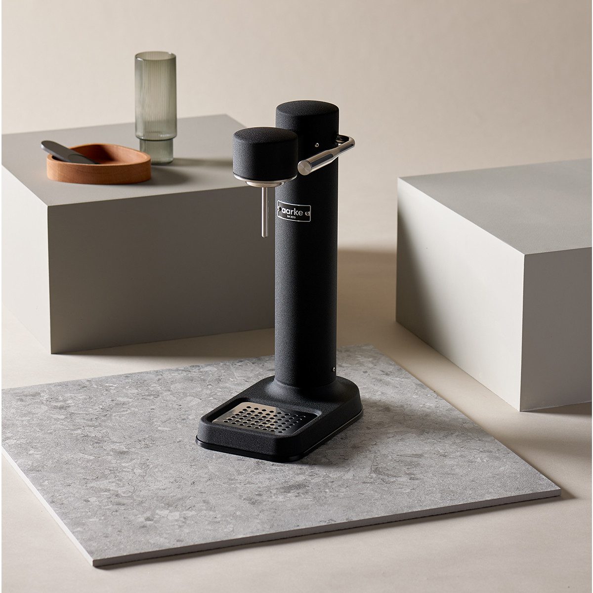 AARKE Carbonator 3 Soda Maker - Premium Matte Black Home Carbonation System for Sparkling Water & DIY Drinks | Perfect for Kitchen, Office & Entertaining