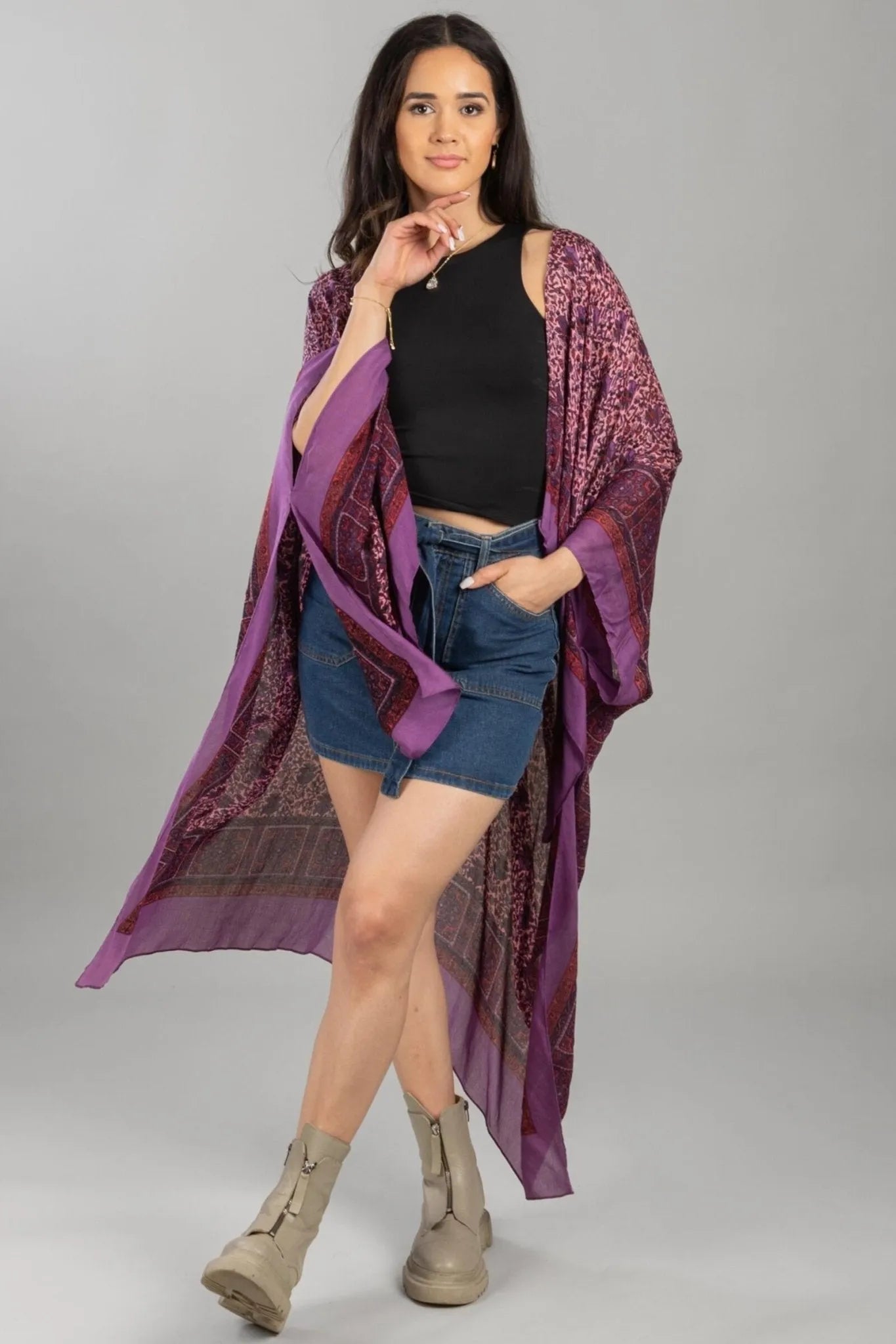 Bohemian Floral Tapestry Print Kimono Robe - Lightweight Cover Up for Women - Perfect for Beach, Festival, and Lounge Wear