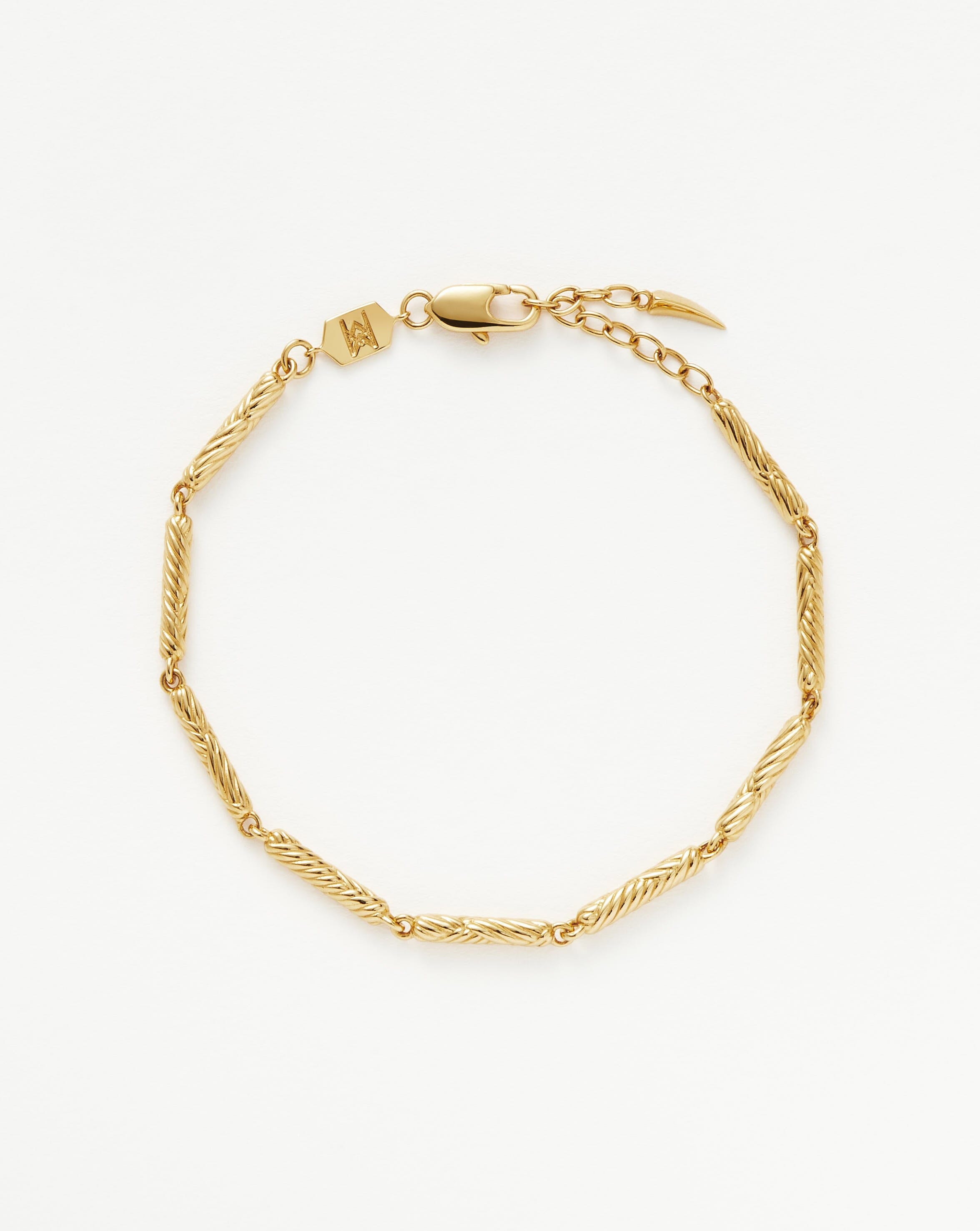 Wavy Ridge Chain Bracelet for Women - Trendy Gold & Silver Layered Bracelet for Everyday Wear | Perfect for Casual, Office & Party Outfits