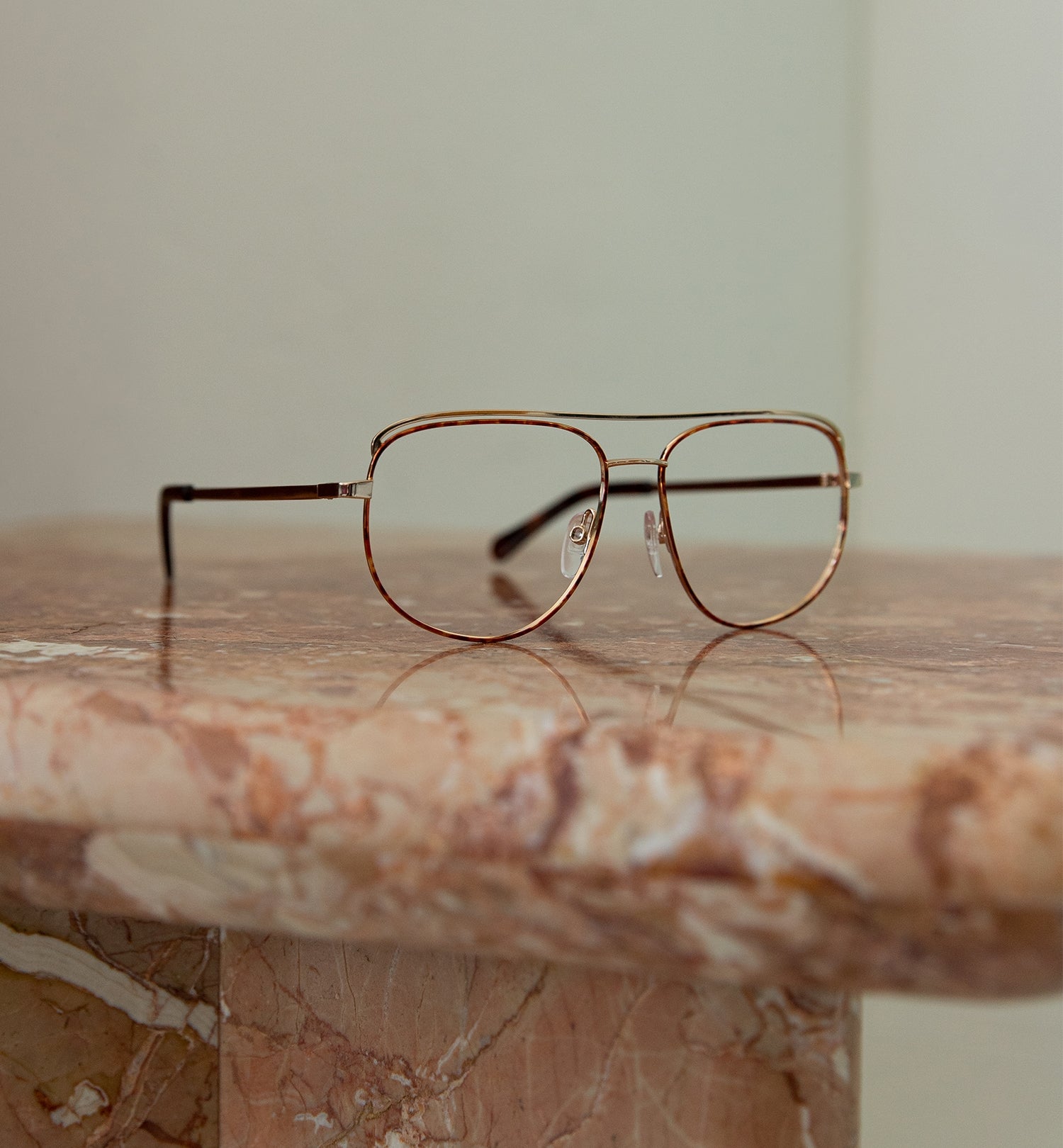 Stylish Lofty Eyeglasses for Men & Women - Trendy Lightweight Frame with UV Protection - Perfect for Reading, Driving & Daily Wear