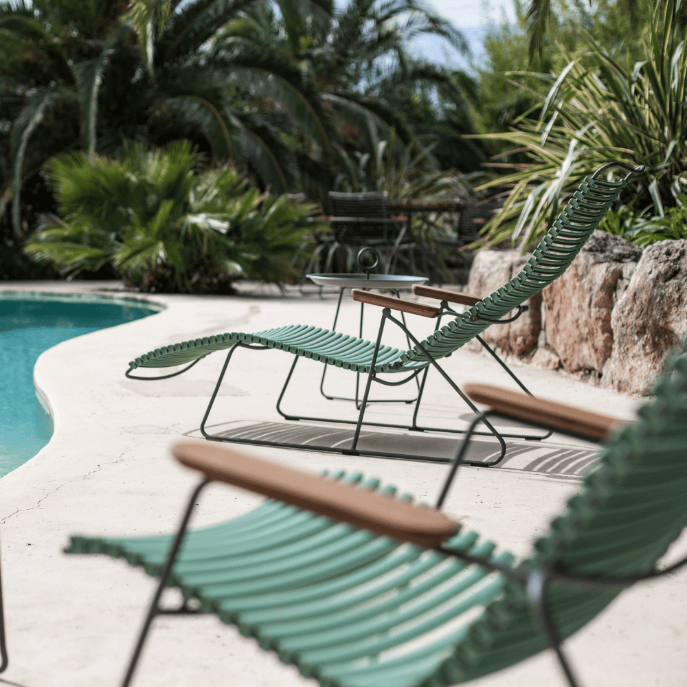 CLICK Premium Sun Lounger - Adjustable Outdoor Chaise Lounge for Pool, Beach & Patio - Comfortable & Durable Sunbathing Chair for Relaxing in Backyard, Garden or Deck