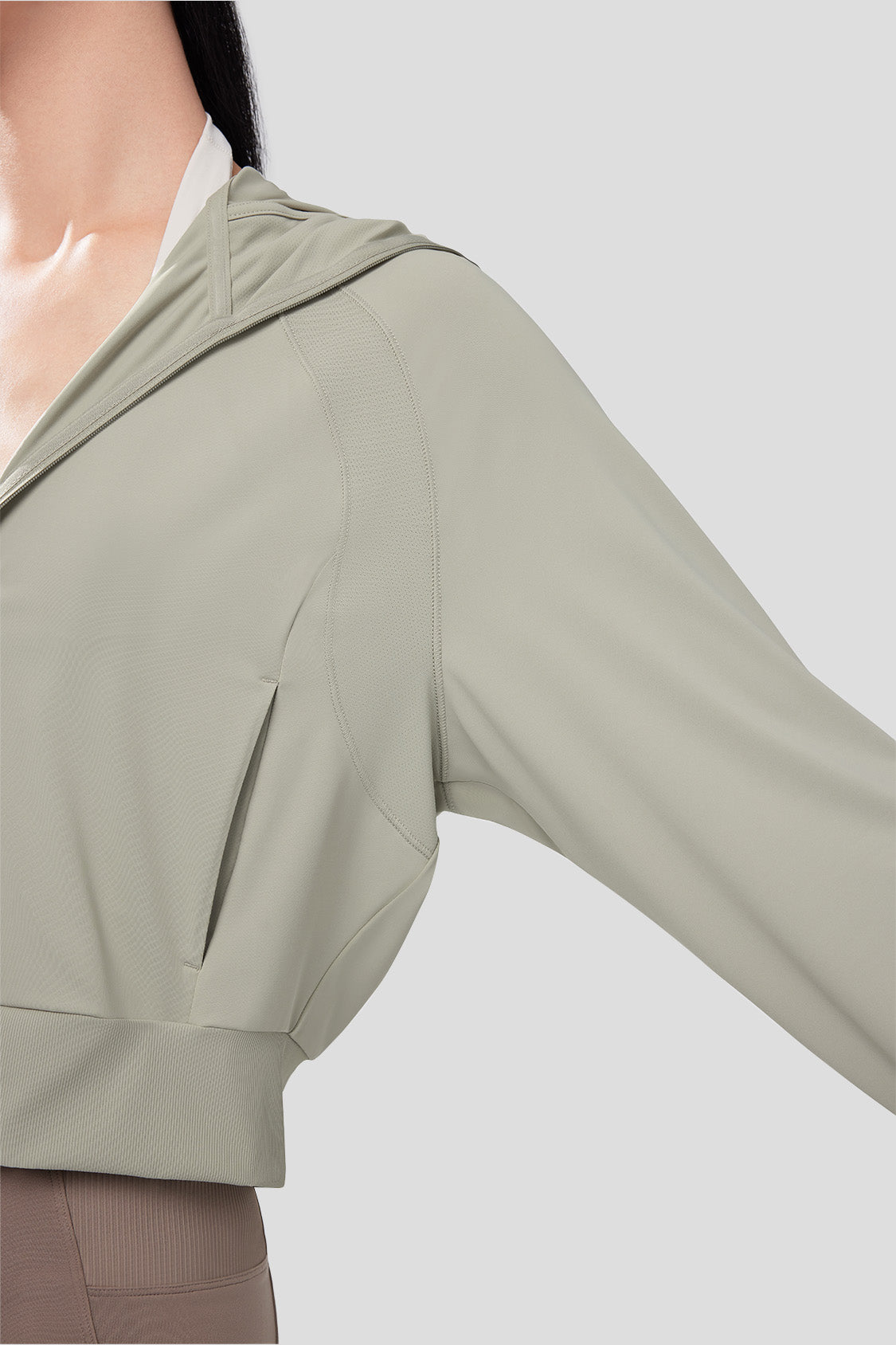 Icesharp Women's UPF50+ Sun Protection Jacket - Lightweight UV Blocking Windbreaker for Outdoor Hiking, Beach & Summer Activities
