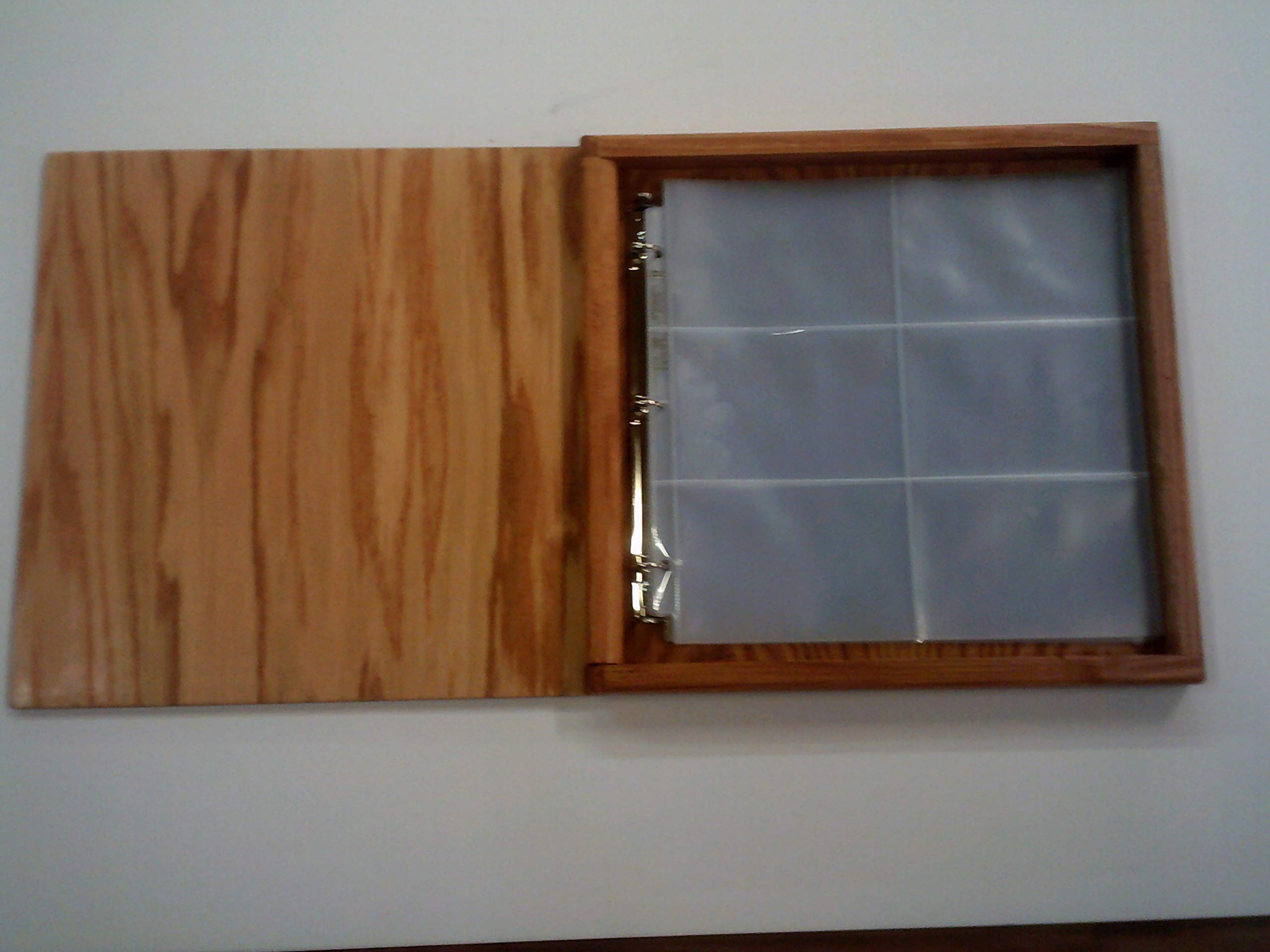 Premium Golden Pecan Stained Solid Wood Photo Album - Handcrafted Scrapbook for Wedding, Baby, and Family Memories - Perfect for Gifts and Home Decor