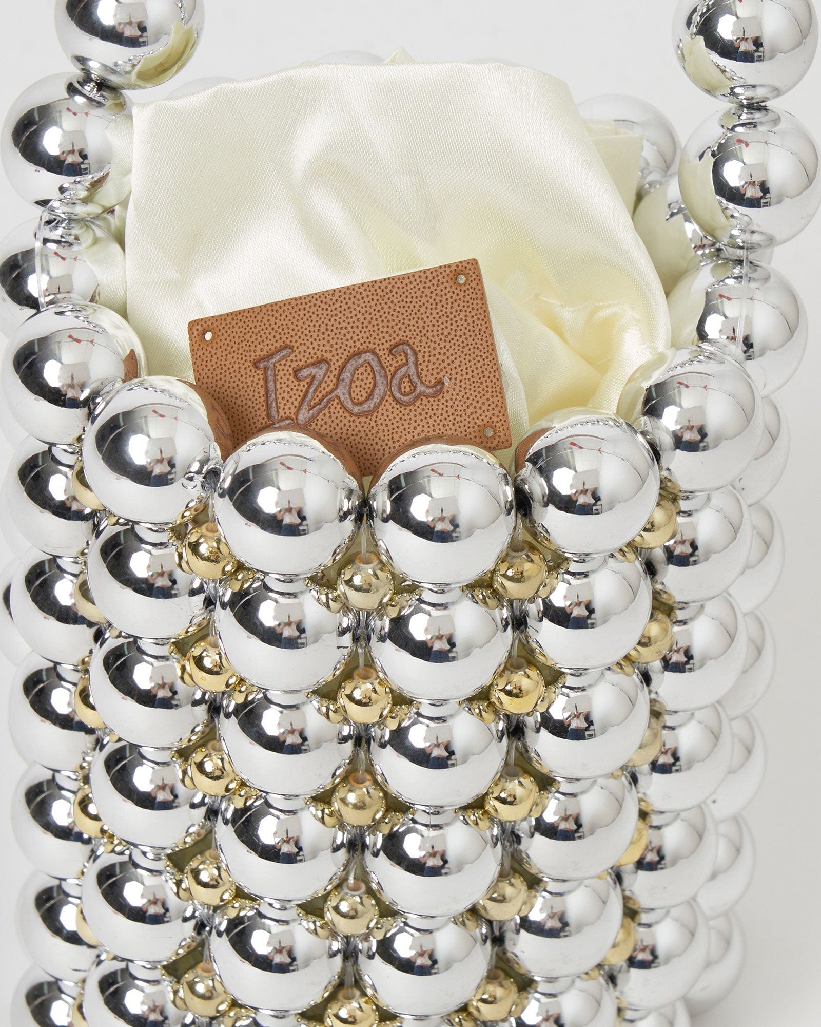 Izoa Besito Pearl Handbag for Women - Elegant Silver Clutch Purse with Pearl Accents - Perfect for Evening Parties, Weddings & Special Occasions