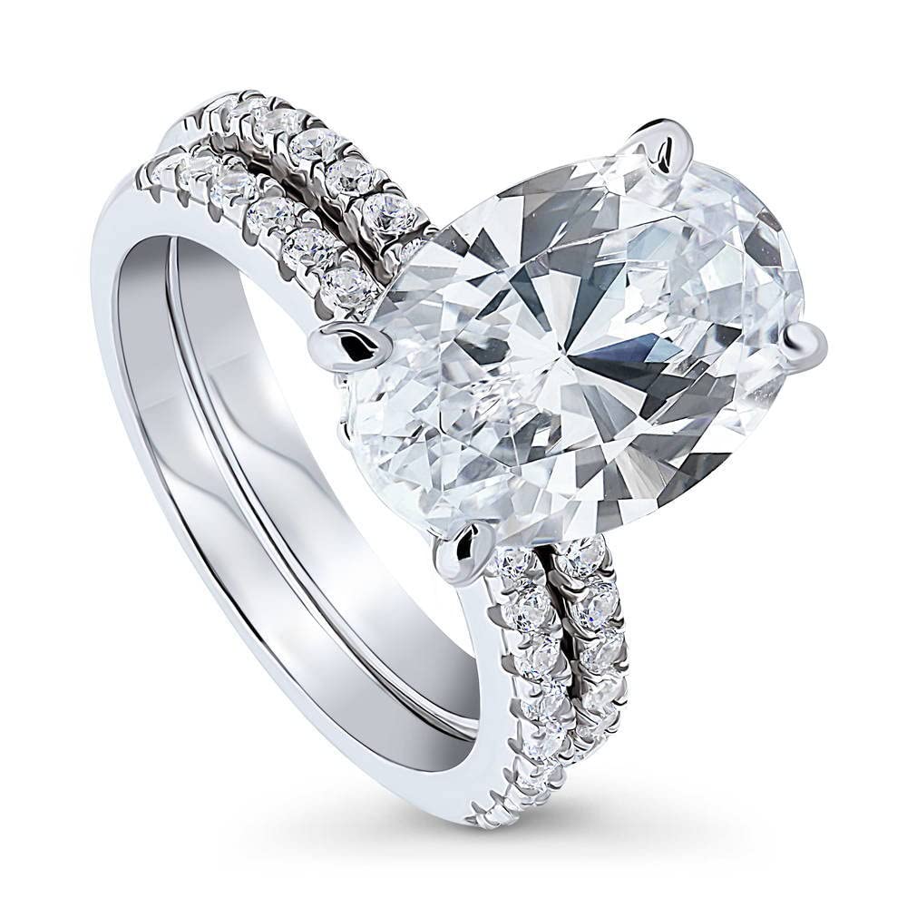 BERRICLE 5.5 Carat Oval Cut Cubic Zirconia Sterling Silver Engagement Ring Set for Women - Solitaire CZ Hidden Halo Wedding Band, Rhodium Plated Size 4-10 - Perfect for Proposals, Anniversaries & Special Occasions