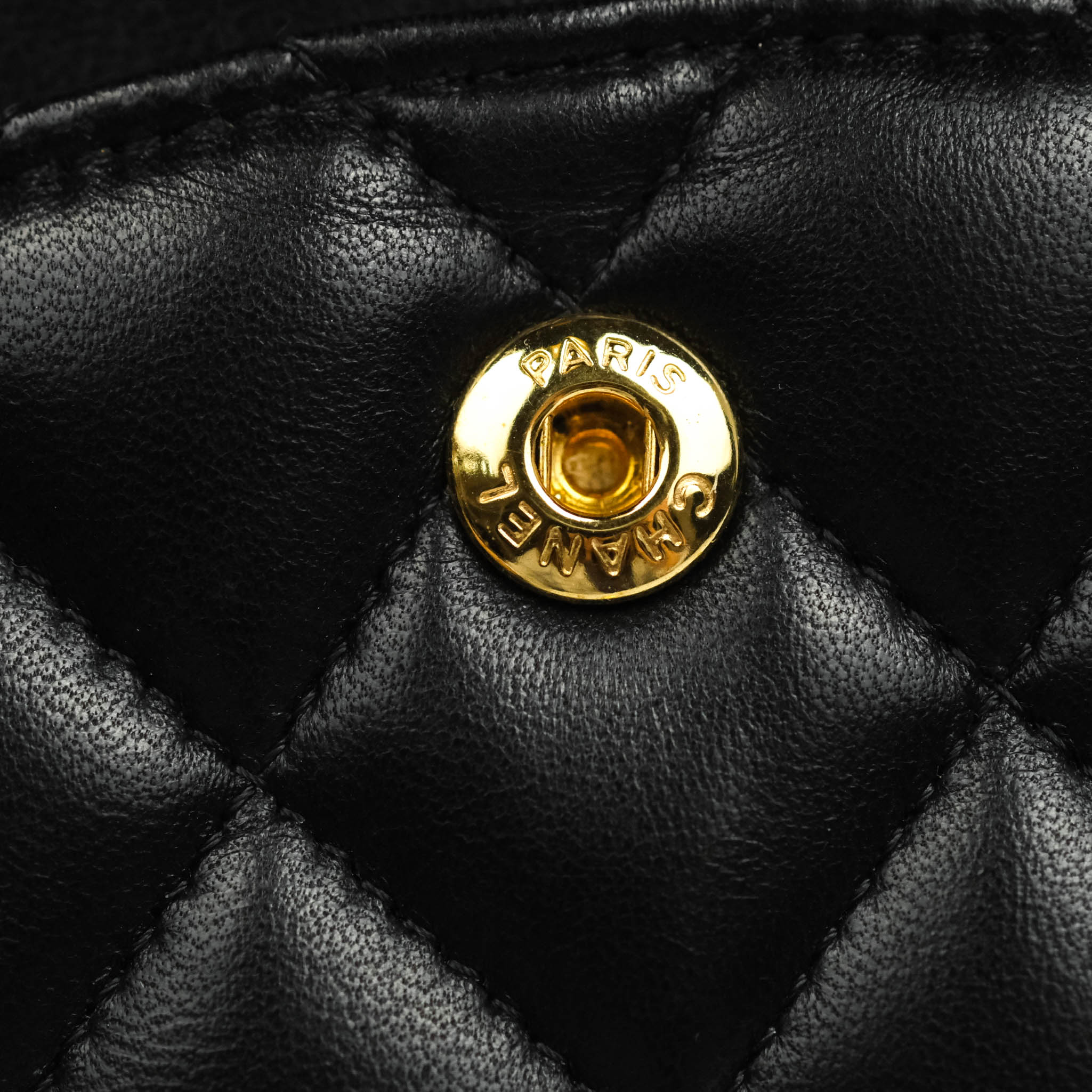 Chanel Classic Medium Double Flap Bag Black Lambskin Leather with Gold Hardware - Luxury Handbag for Women, Perfect for Evening Events & Special Occasions
