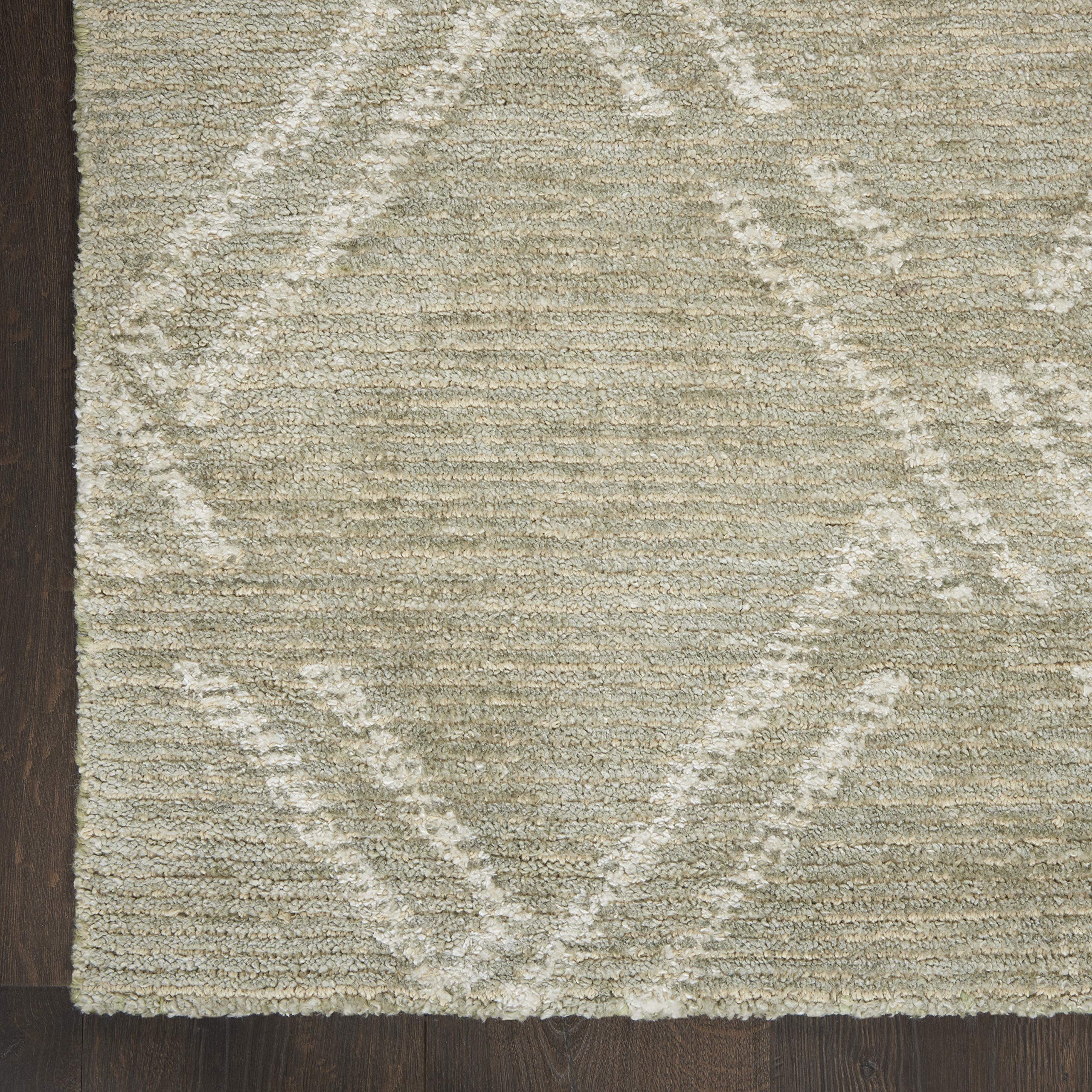 Nourison Venosa Modern Green Ivory 2'3