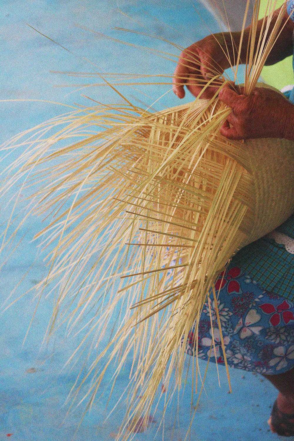 Handwoven Palm Leaf Bucket Tote Bag - Eco-Friendly Beach Bag for Women, Summer Straw Tote with Wide Opening - Perfect for Beach, Pool, Picnic & Shopping