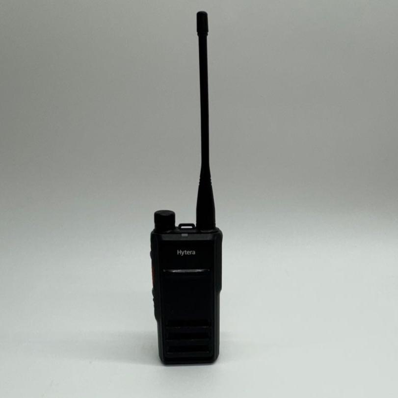 Hytera HP602UM UHF Two-Way Portable Radio Walkie Talkie - Long Range Communication for Construction, Security & Outdoor Activities