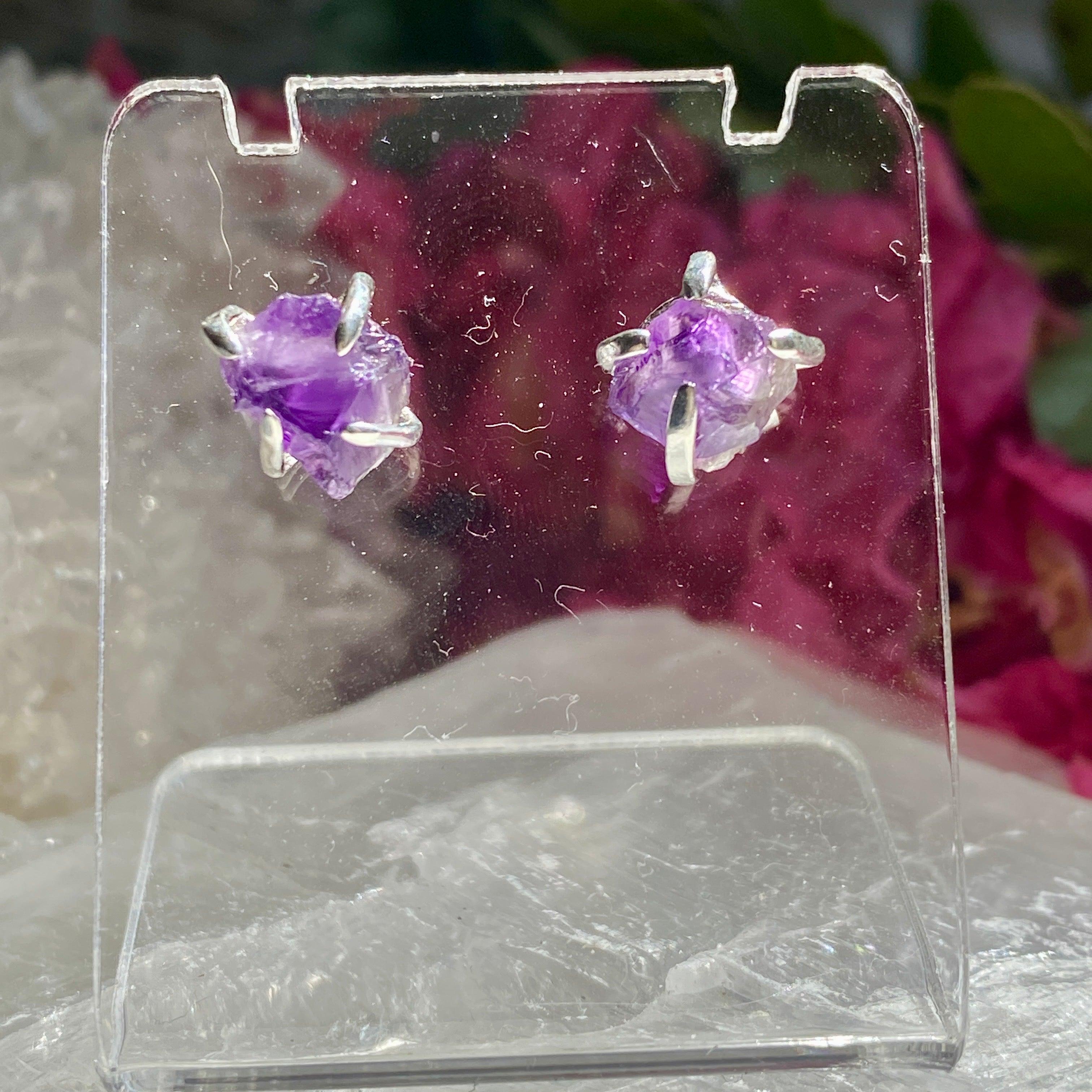 Natural Amethyst Raw Stone Stud Earrings KEGJ1183 – Handmade Boho Jewelry for Women, Healing Crystal Gifts for Spiritual Wellness & Everyday Elegance